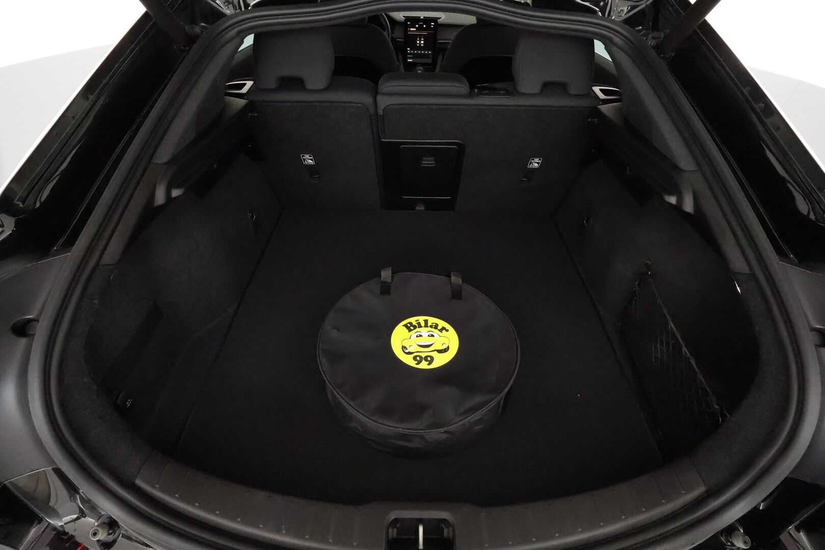 POLESTAR 2 2024 Long range Dual motor, 310kW, 82kWh - 3,99 % KORKOTARJOUS TÄHÄN AUTOON - Lämpöpumppu / Pilot&Plus / Harman&Kardon / Pixel LED / Lasikatto / 360-Kamera / Muistipenkki / Adapt.Vakkari / Huippuvarusteet!