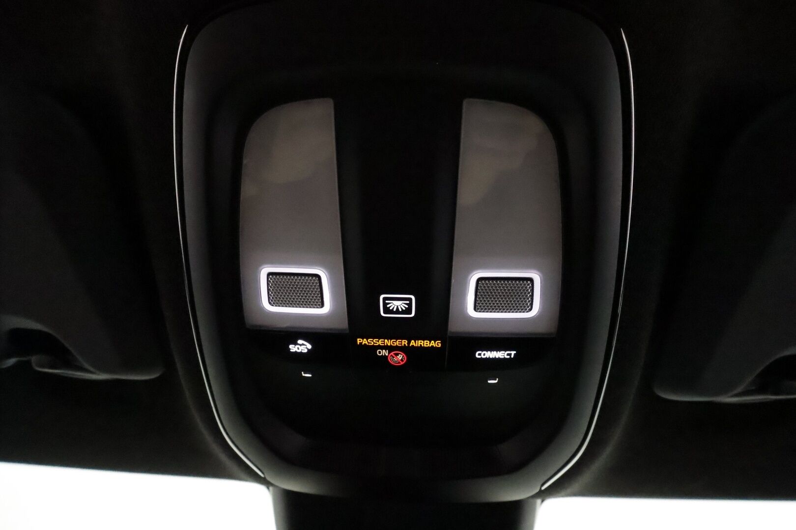 POLESTAR 2 2024 Long range Dual motor, 310kW, 82kWh - 3,99 % KORKOTARJOUS TÄHÄN AUTOON - Pilot&Plus / Harman & Kardon / Lämpöpumppu / Lasikatto / Pixel LED / 360-Kamera / Ratinlämmitys / Merkkihuollot / Huippuvarusteet!