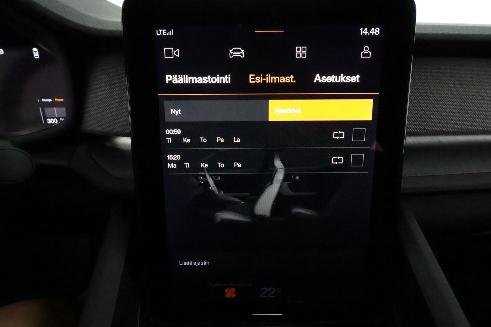 POLESTAR 2 2024 Long range Dual motor, 310kW, 82kWh - 3,99 % KORKOTARJOUS TÄHÄN AUTOON - Pilot&Plus / Harman & Kardon / Lämpöpumppu / Lasikatto / Pixel LED / 360-Kamera / Ratinlämmitys / Merkkihuollot / Huippuvarusteet!
