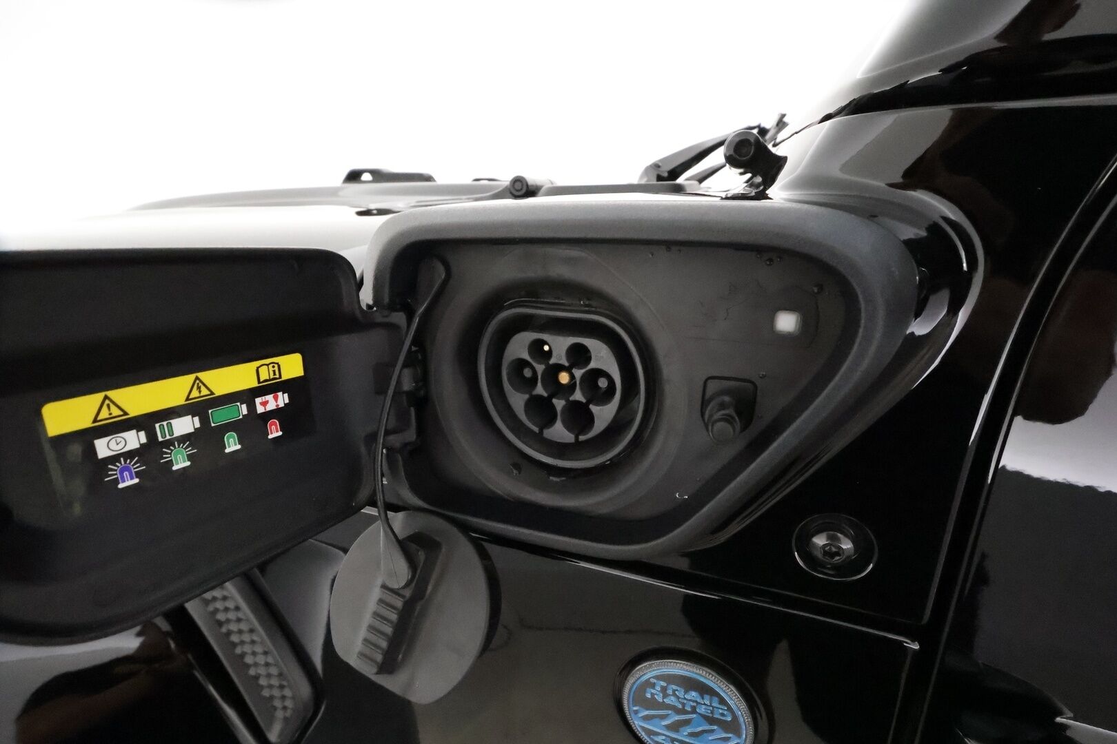 JEEP WRANGLER 2021 Unlimited 2.0 PHEV AT8 4x4 **Adapt.vakkari / Alpine Audio / 180.kamera / Nahkaverhoilu / Navi / KeylessGo / LED** - 2,99 % KORKOTARJOUS TÄHÄN AUTOON - 