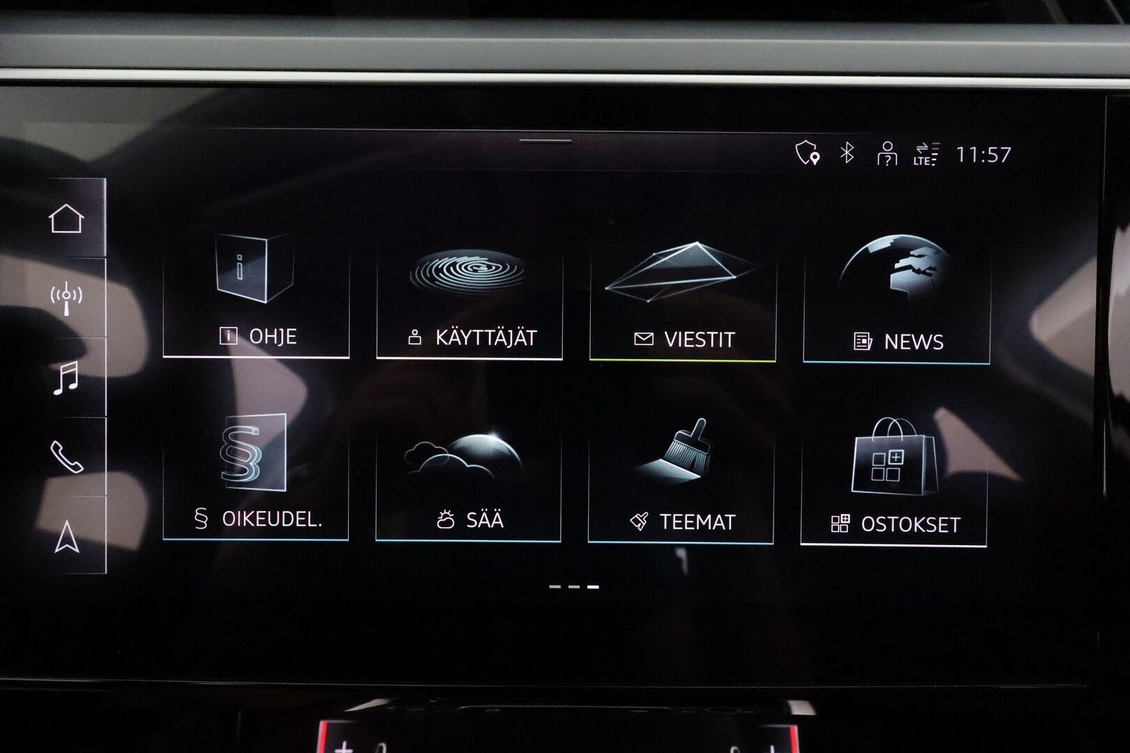 AUDI Q8 E-TRON 2024 50 Sportback **Adapt.vakkari / Bang&Olufsen / Muistipenkki / P.kamera / Digimittaristo / Puolinahat / Ilma-alusta** - 3,99 % KORKOTARJOUS TÄHÄN AUTOON - Akku kuntotarkastettu / Sähköluukku / Kahdet renkaat aluvanteilla / Merkkihuollettu