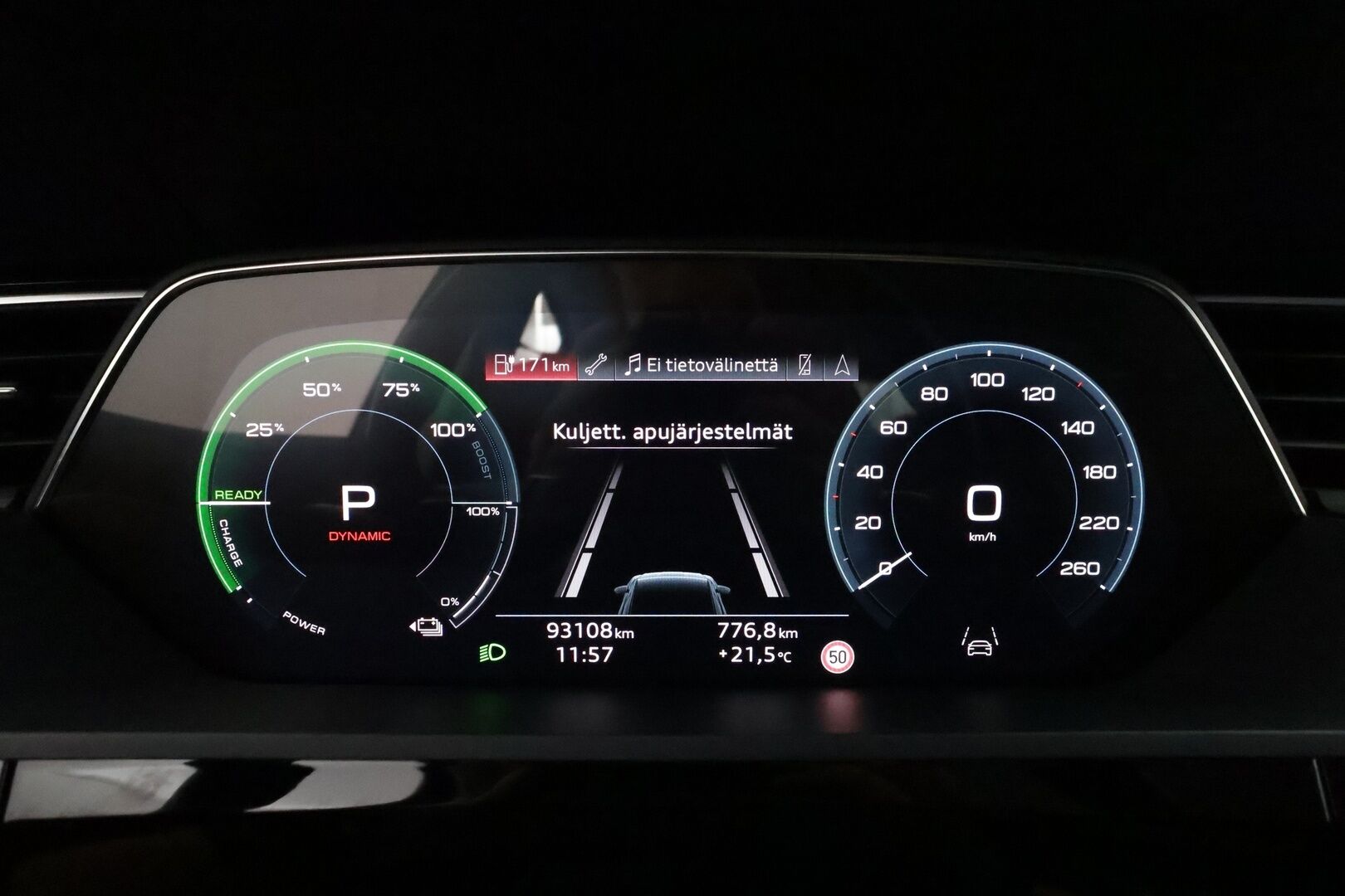 AUDI Q8 E-TRON 2024 50 Sportback **Adapt.vakkari / Bang&Olufsen / Muistipenkki / P.kamera / Digimittaristo / Puolinahat / Ilma-alusta** - 3,99 % KORKOTARJOUS TÄHÄN AUTOON - Akku kuntotarkastettu / Sähköluukku / Kahdet renkaat aluvanteilla / Merkkihuollettu