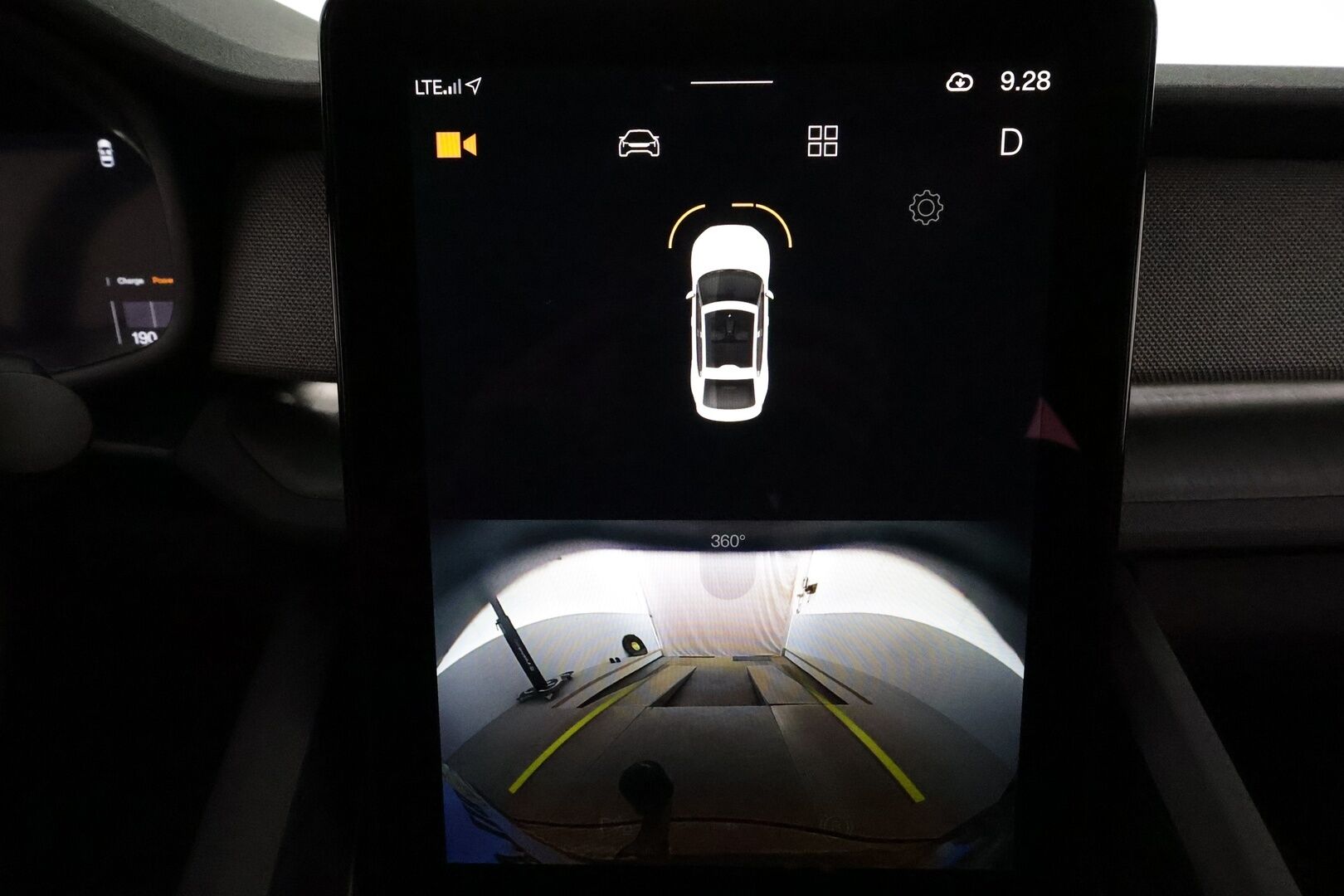 POLESTAR 2 2021 Long Range Dual Motor **Plus&Pilot / Lasikatto / Pixel-LED / Harman/Kardon / Sporttipenkki Muistilla / 360° Kamera** - 3,99 % KORKOTARJOUS TÄHÄN AUTOON - Akku kuntotarkastettu / Kahdet Renkaat