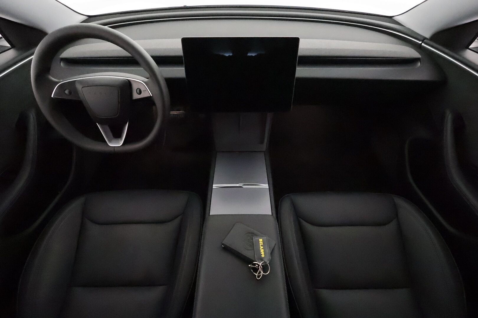 TESLA MODEL 3 2024 Long Range AWD Highland **Lasikatto / Lämpöpumppu / Koukku / Adapt.Vakkari / Matrix-LED / P.kamera / Muistipenkki** - 3,99 % KORKOTARJOUS TÄHÄN AUTOON - Kahdet Renkaat