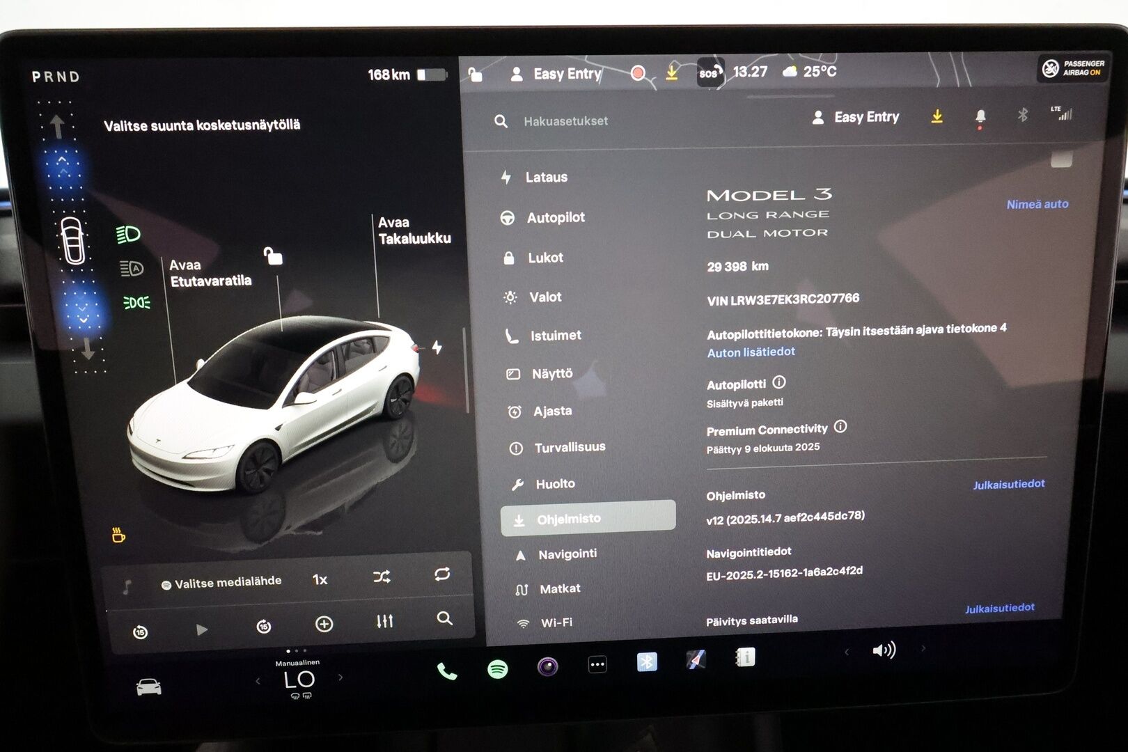 TESLA MODEL 3 2024 Long Range AWD Highland **Lasikatto / Lämpöpumppu / Koukku / Adapt.Vakkari / Matrix-LED / P.kamera / Muistipenkki** - 3,99 % KORKOTARJOUS TÄHÄN AUTOON - Kahdet Renkaat