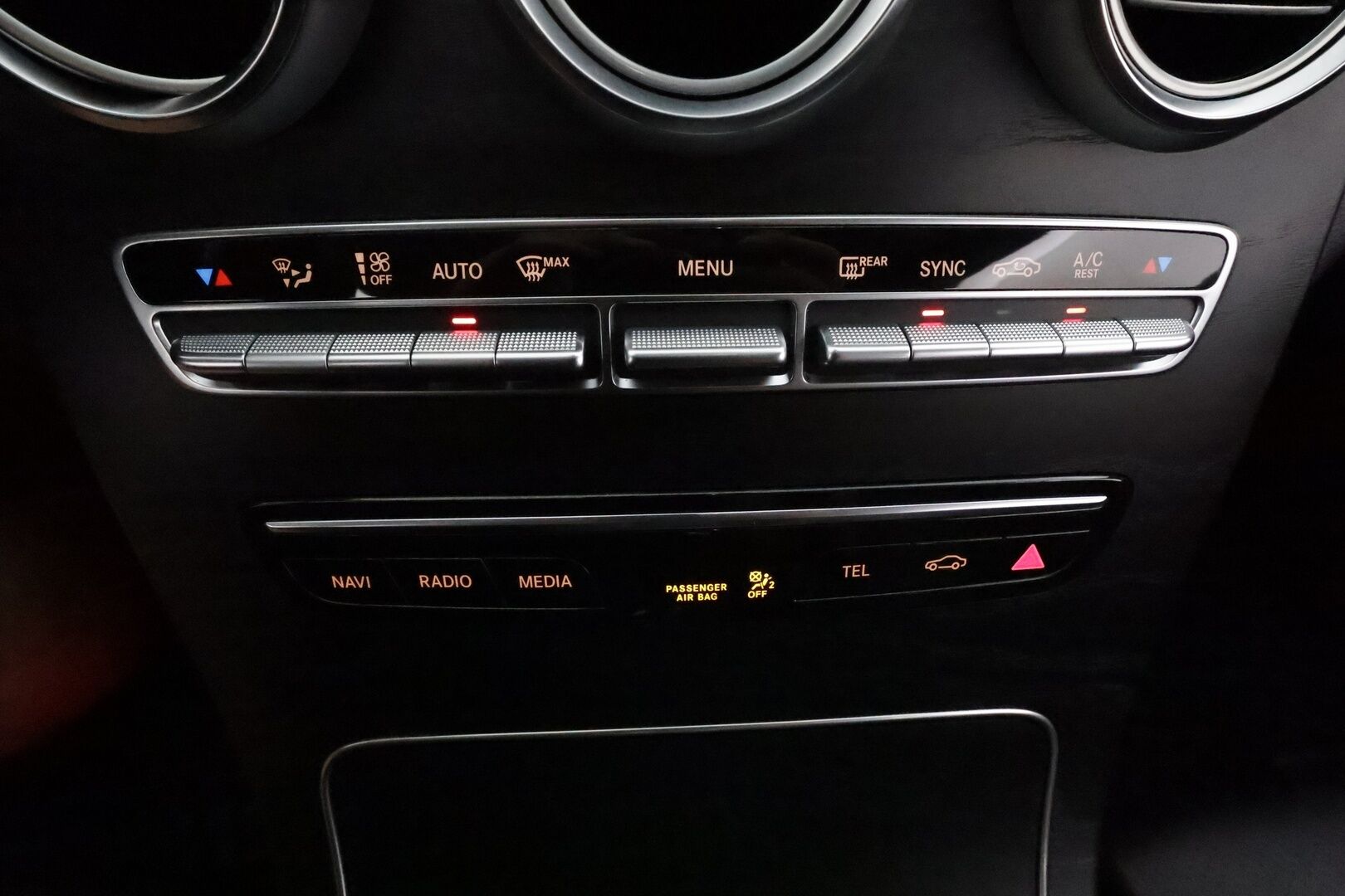 MERCEDES-BENZ C 2019 220 d T A Business **Multibeam / P.Kamera / Koukku / Sporttinahat / Navi / Digimittaristo / Apple&Android** - Kahdet Renkaat