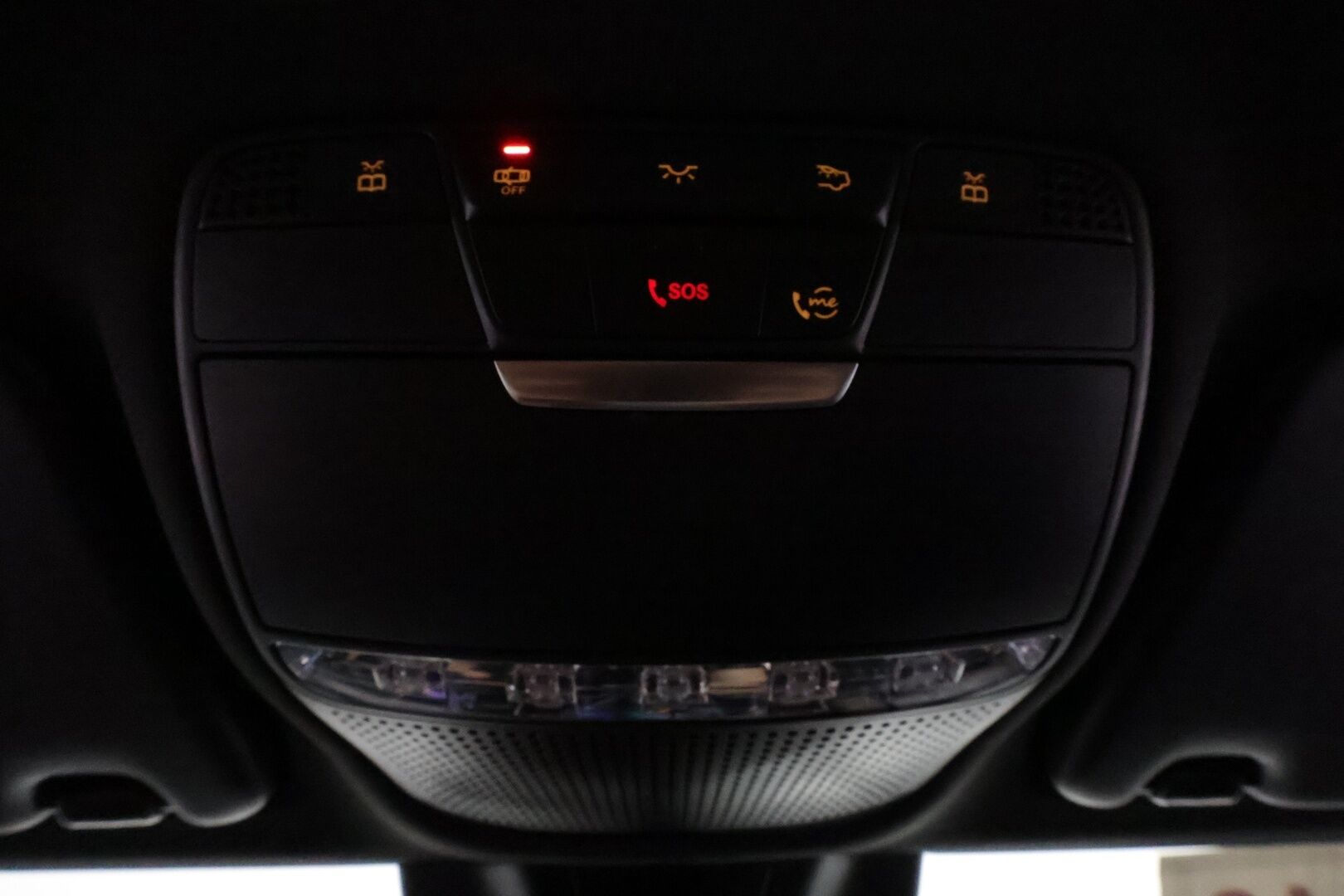 MERCEDES-BENZ C 2019 220 d T A Business **Multibeam / P.Kamera / Koukku / Sporttinahat / Navi / Digimittaristo / Apple&Android** - Kahdet Renkaat