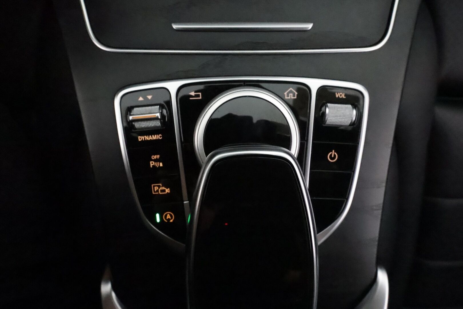 MERCEDES-BENZ C 2019 220 d T A Business **Multibeam / P.Kamera / Koukku / Sporttinahat / Navi / Digimittaristo / Apple&Android** - Kahdet Renkaat