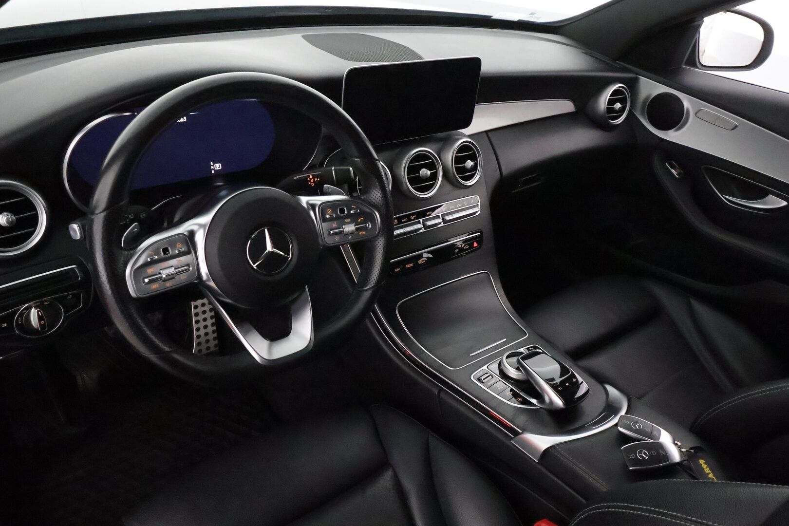 MERCEDES-BENZ C 2019 220 d T A Business **Multibeam / P.Kamera / Koukku / Sporttinahat / Navi / Digimittaristo / Apple&Android** - Kahdet Renkaat