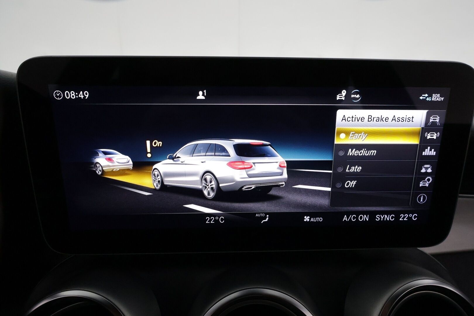 MERCEDES-BENZ C 2019 220 d T A Business **Multibeam / P.Kamera / Koukku / Sporttinahat / Navi / Digimittaristo / Apple&Android** - Kahdet Renkaat