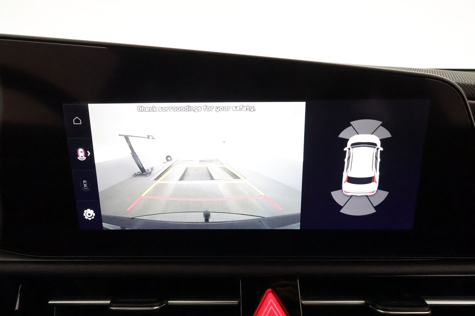 KIA NIRO 2023 64kWh 204hv Electric **Adapt.vakkari / P.kamera / Koukku / Digimittaristo / LED / Puolinahat / KeylessGo** - Akku kuntotarkastettu / Kahdet renkaat aluvanteilla / Merkkihuollettu / Ratinlämmitin