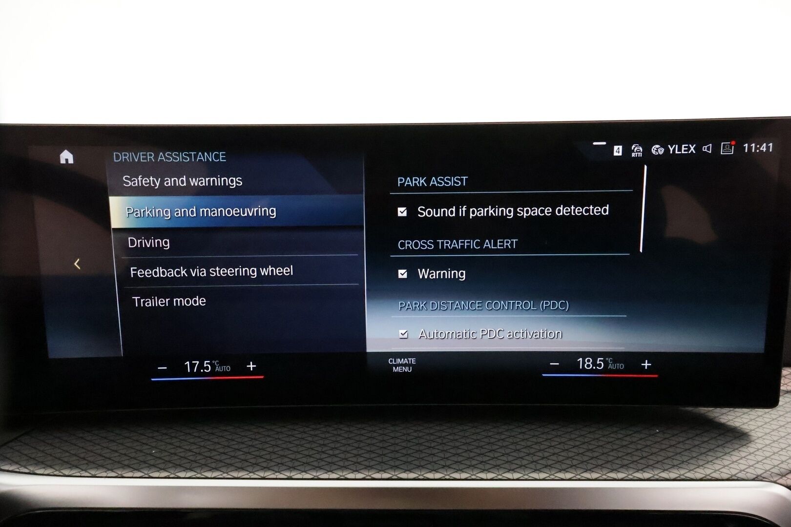 BMW I4 2022 eDrive40 M-Sport **Koukku / Adapt.Vakkari / HiFi / Laser-LED / 360° / Sporttipenkit / Widescreen / Navi / HUD** - 3,99 % KORKOTARJOUS TÄHÄN AUTOON - Akku kuntotarkastettu / 2x Latauskaapelit / Merkkihuollettu!