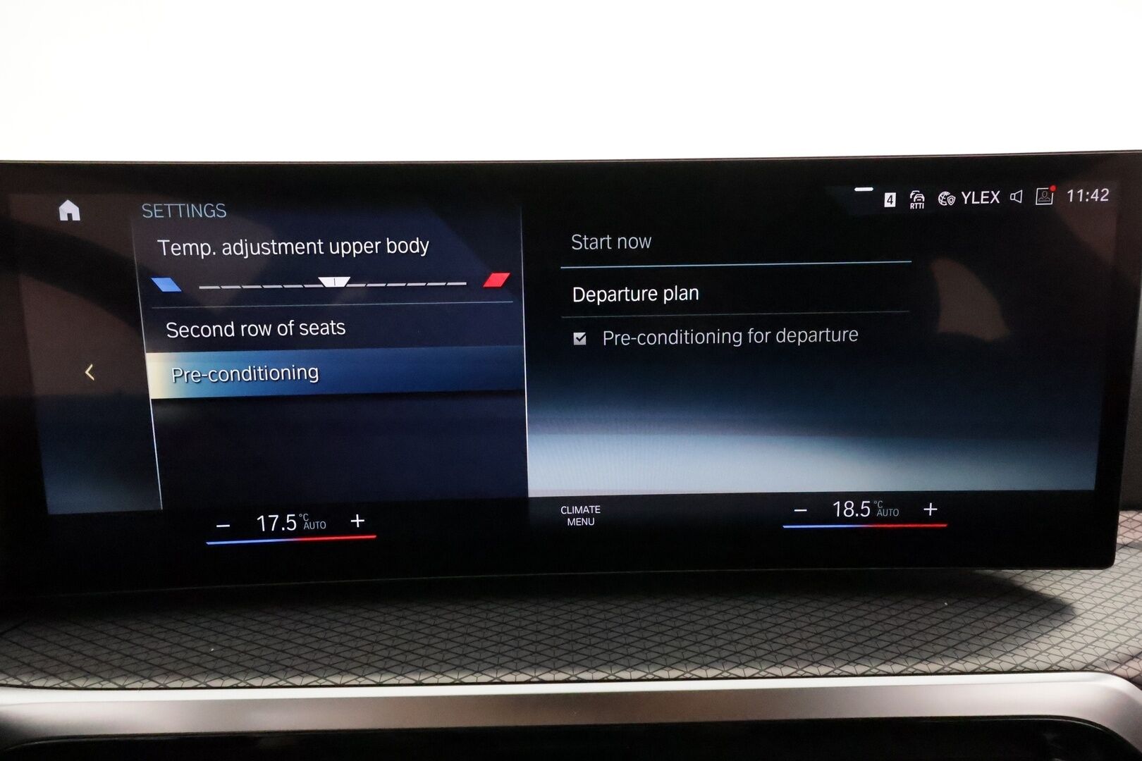 BMW I4 2022 eDrive40 M-Sport **Koukku / Adapt.Vakkari / HiFi / Laser-LED / 360° / Sporttipenkit / Widescreen / Navi / HUD** - 3,99 % KORKOTARJOUS TÄHÄN AUTOON - Akku kuntotarkastettu / 2x Latauskaapelit / Merkkihuollettu!