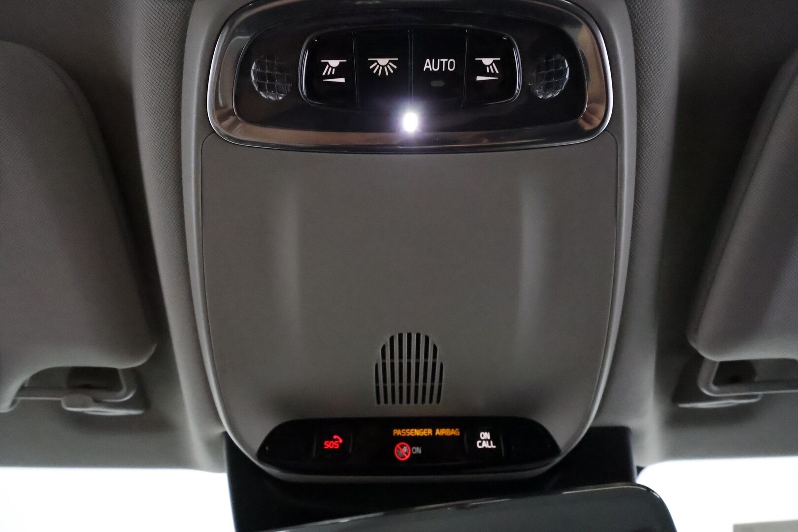 Volvo V90 2017 D4 AWD Inscription aut **Webasto / Koukku / Adapt.Vakkari / Full-LED / P.kamera / Sporttipenkki Muistilla / Navi** - 3,99 % KORKOTARJOUS TÄHÄN AUTOON - Kahdet Renkaat