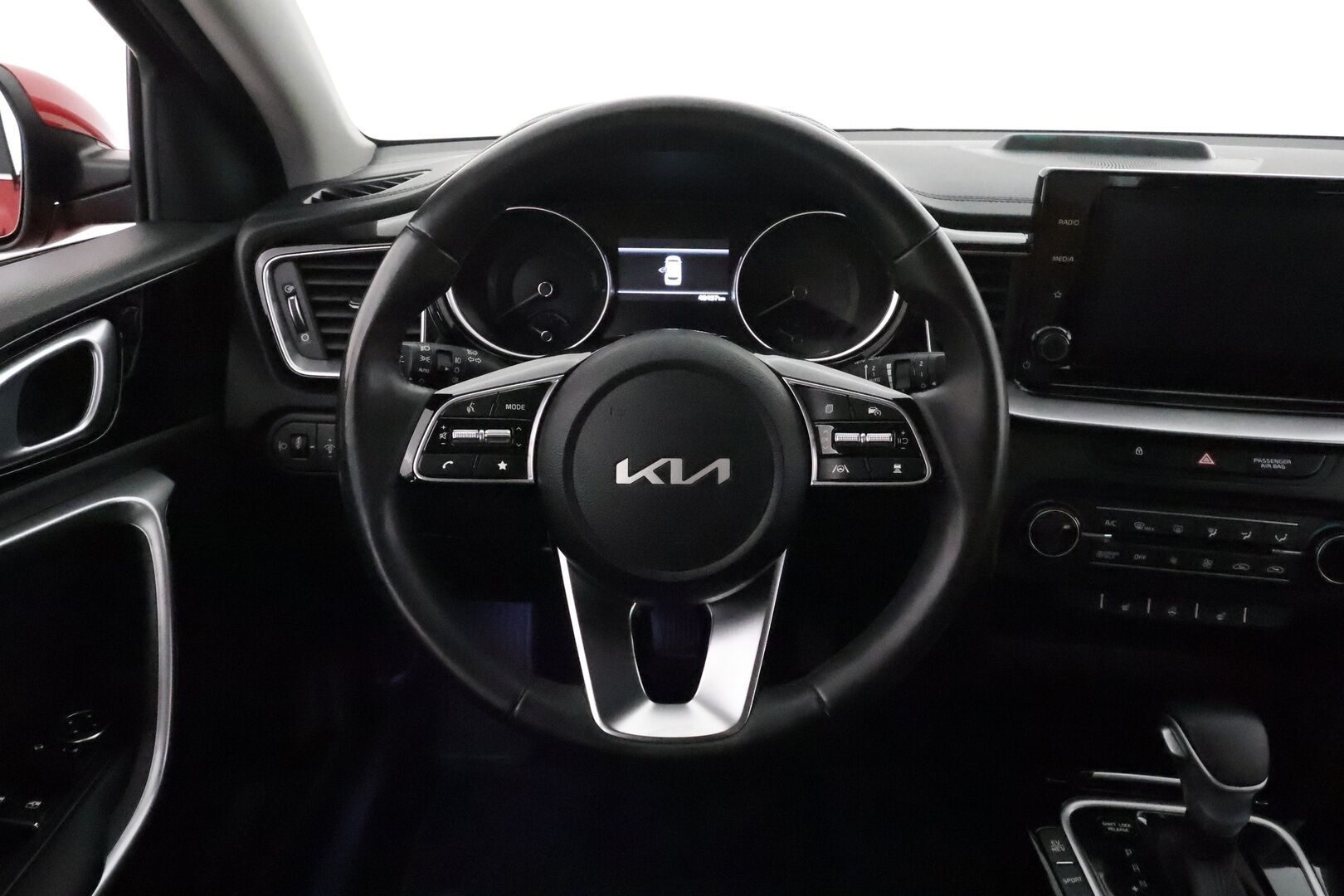 KIA CEED 2022 1,6 GDI Plug-In Hybrid EX SW DCT **Adapt.vakkari / P.kamera / Apple&Android / Ratinlämmitin / LED / KeylessGo** - 3,99% KORKOTARJOUS TÄHÄN AUTOON 21.9. ASTI - Merkkihuollettu