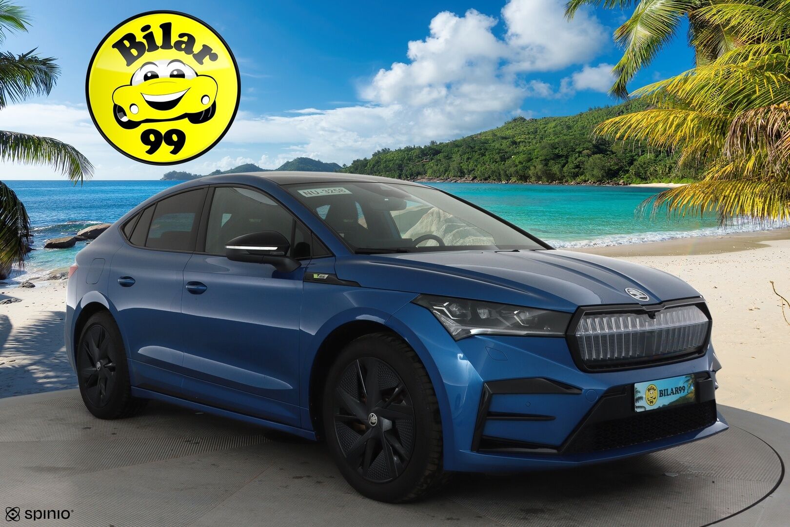 SKODA ENYAQ 2023 Coupe 80x 4x4 RS iV **Lämpöpumppu / Koukku / ACC / Matrix-LED / Muistipenkki / P.kamera / Navi / Kaistavahti / Keyless** - 3,99 % KORKOTARJOUS TÄHÄN AUTOON - Akku kuntotarkastettu / **HYVILLÄ KAMOILLA**