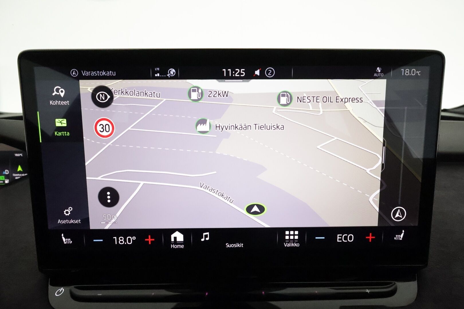 SKODA ENYAQ 2023 Coupe 80x 4x4 RS iV **Lämpöpumppu / Koukku / ACC / Matrix-LED / Muistipenkki / P.kamera / Navi / Kaistavahti / Keyless** - 3,99 % KORKOTARJOUS TÄHÄN AUTOON - Akku kuntotarkastettu / **HYVILLÄ KAMOILLA**