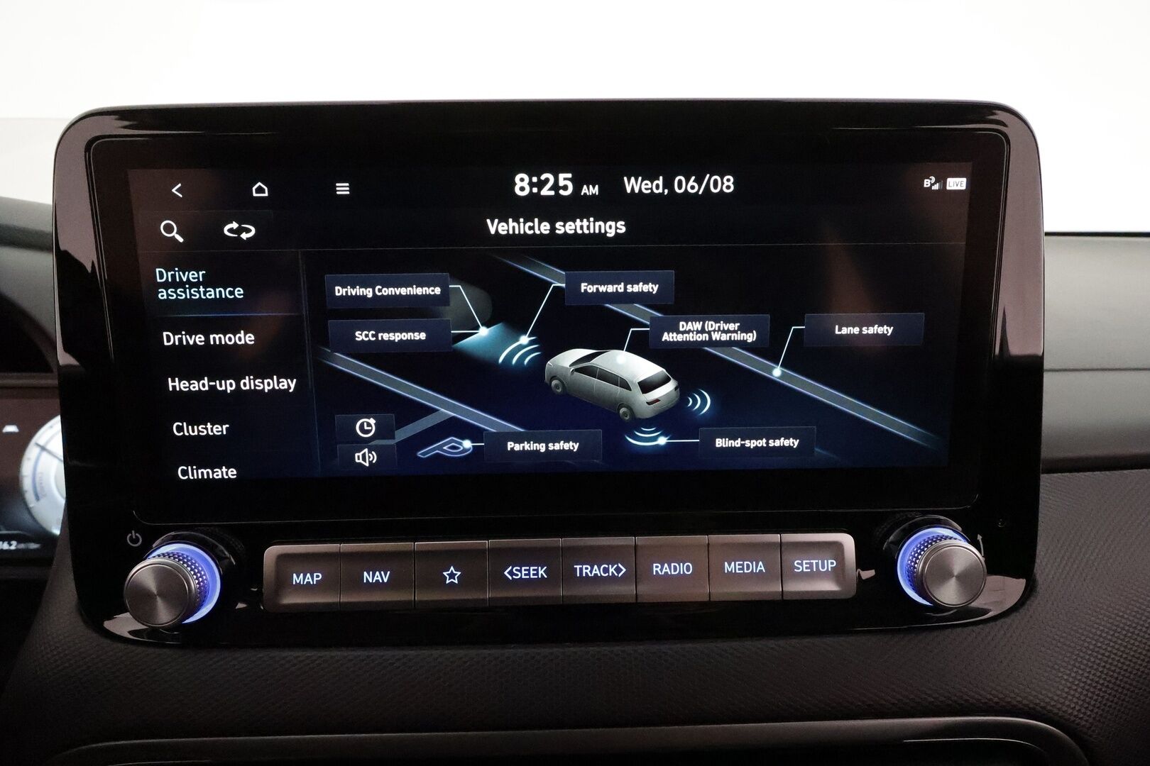 HYUNDAI KONA 2022 electric 64 kWh 204 hv Style **Adapt.vakkari / KRELL / HUD / Lämpöpumppu / P.kamera / Digimittaristo / Sähköpenkit / LED**