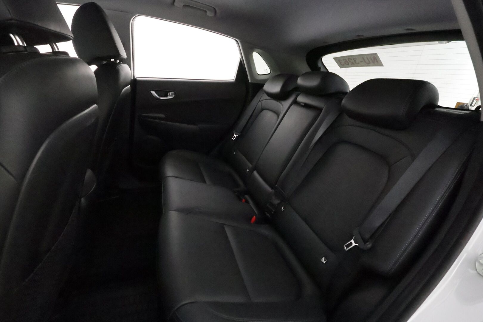 HYUNDAI KONA 2022 electric 64 kWh 204 hv Style **Adapt.vakkari / KRELL / HUD / Lämpöpumppu / P.kamera / Digimittaristo / Sähköpenkit / LED**