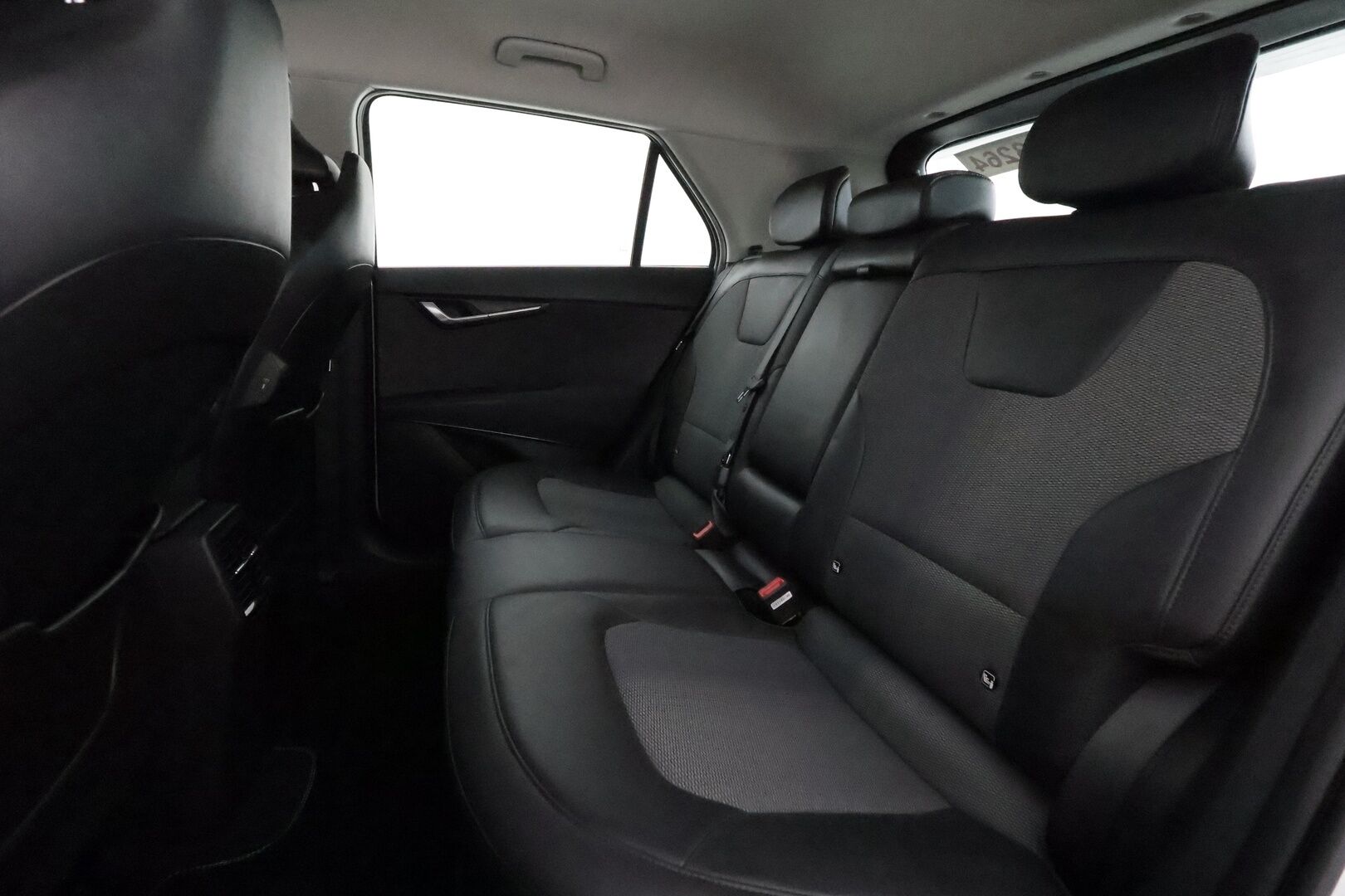 KIA NIRO 2023 EX 64,8 kWh 204 hv - Akku kuntotarkastettu / Lämpöpumppu / Adapt.Vakkari / Peruutuskamera / Adapt.LED / Puolinahkasisusta / KeylessGo / Digimittari / Tulossa Tampereelle!