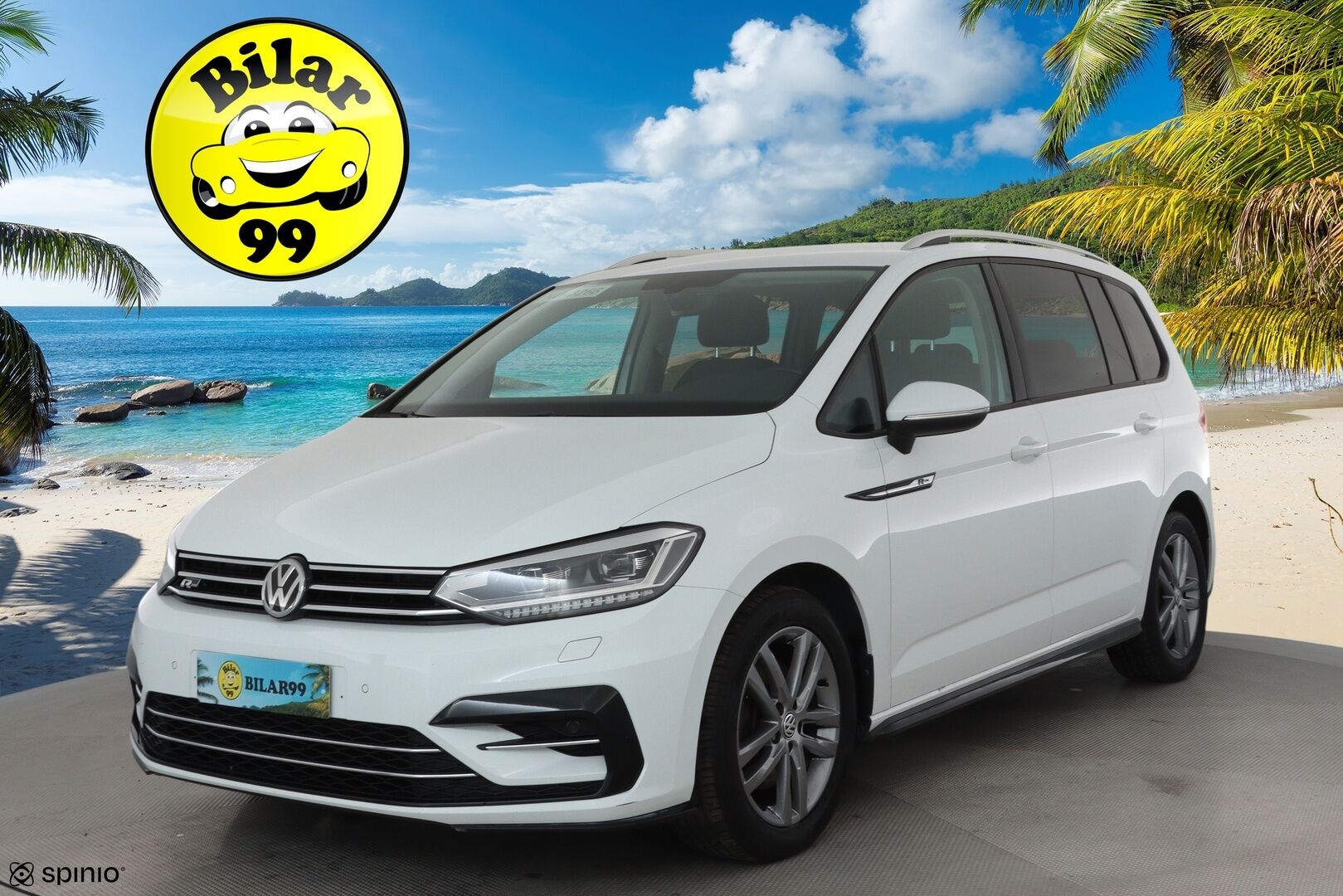 VOLKSWAGEN TOURAN 2019 R-Line 1,5 TSI EVO 110 kW DSG 7-Paik **Webasto / Koukku / Adapt.vakkari / LED-valot / P.kamera** - 3,99 % KORKOTARJOUS TÄHÄN AUTOON - Kahdet Renkaat