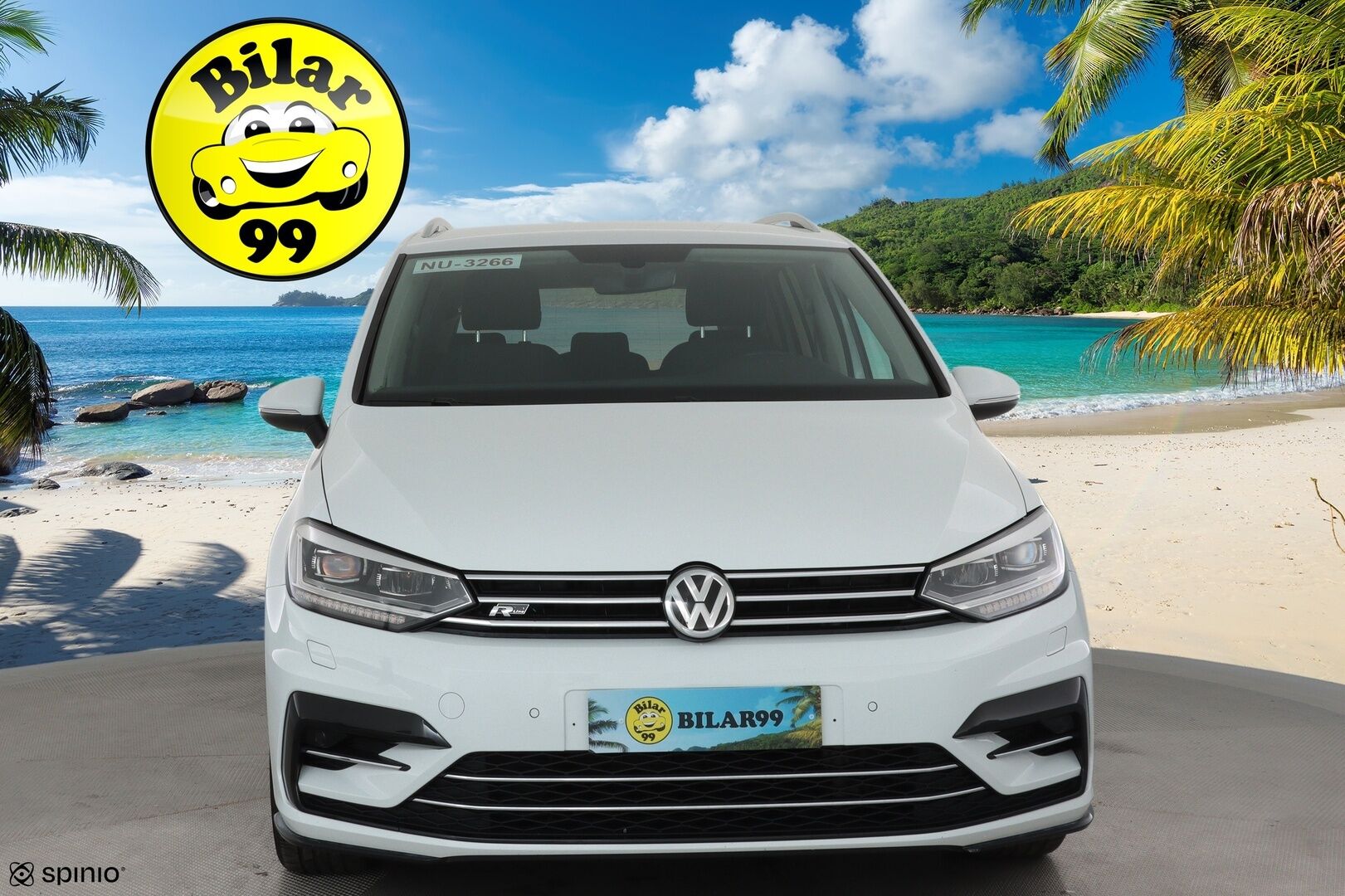 VOLKSWAGEN TOURAN 2019 R-Line 1,5 TSI EVO 110 kW DSG 7-Paik **Webasto / Koukku / Adapt.vakkari / LED-valot / P.kamera** - 3,99 % KORKOTARJOUS TÄHÄN AUTOON - Kahdet Renkaat