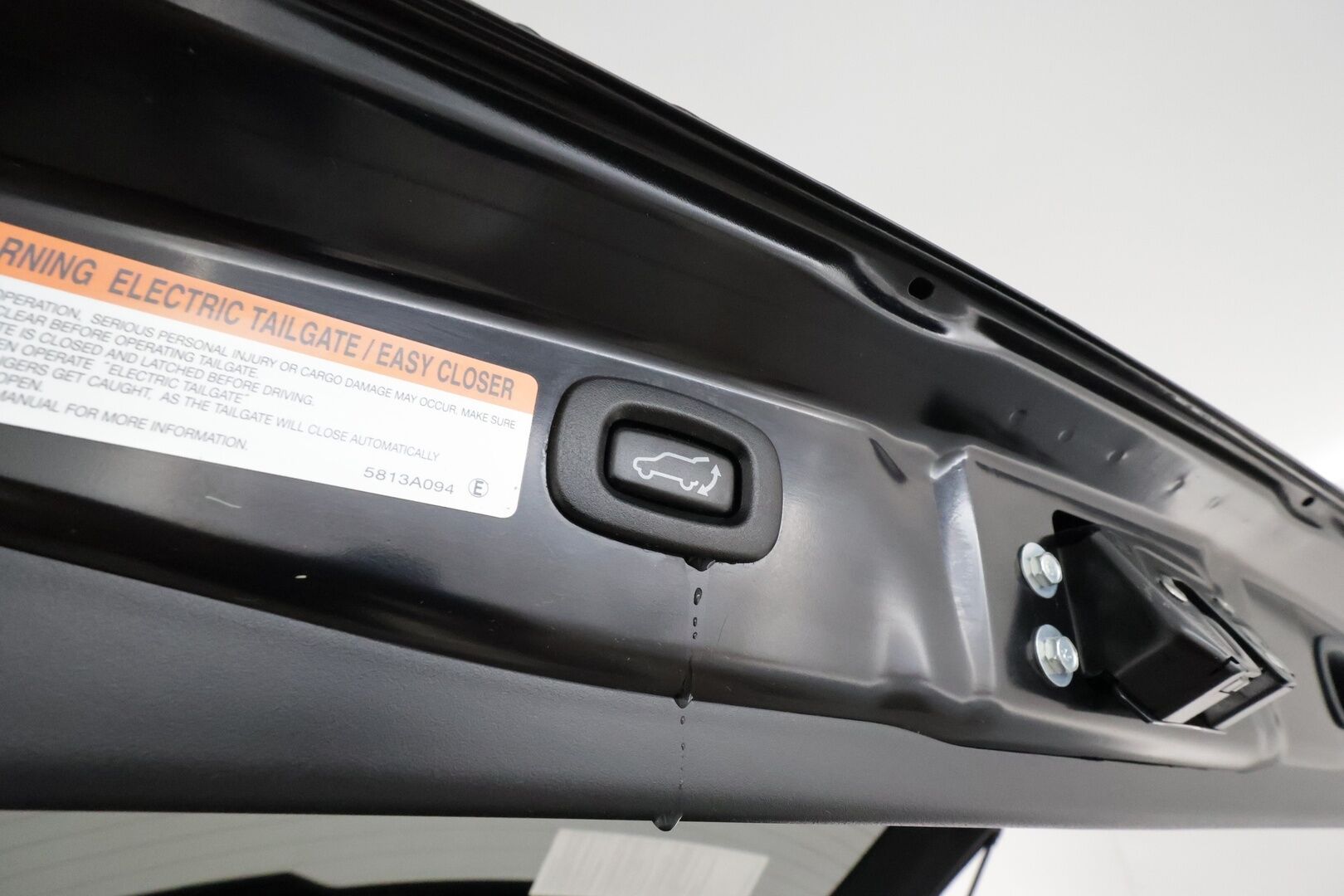 MITSUBISHI OUTLANDER PHEV 2020 Business X 4WD 5P **Power / Adapt.Vakkari / LED-valot / 360° / Kaistavahti / Katveavustin / Timantti Nahkaverhoilu** - 2x Latauskaapelit / Kahdet Renkaat