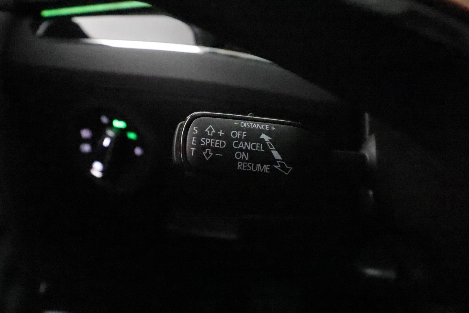 SKODA SUPERB 2021 Combi 1,4 TSI PHEV L&K iV DSG **Webasto / Koukku / Canton / ACC / Matrix-LED / P.Kamera / Ilmastoidut Muistinahat** - 2x Latauskaapelit / Kahdet Renkaat / **HYVILLÄ KAMOILLA**