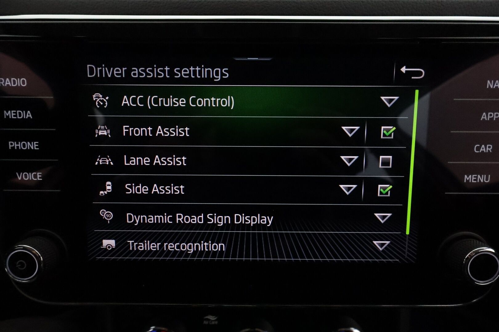 SKODA SUPERB 2021 Combi 1,4 TSI PHEV L&K iV DSG **Webasto / Koukku / Canton / ACC / Matrix-LED / P.Kamera / Ilmastoidut Muistinahat** - 2x Latauskaapelit / Kahdet Renkaat / **HYVILLÄ KAMOILLA**