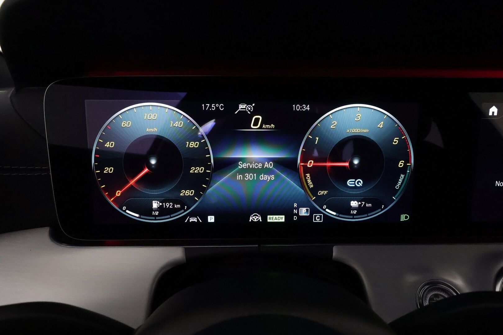 MERCEDES-BENZ E 2021 300 de Edition 4MATIC T AMG **Distronic+ / Burmester / Multibeam / 360° /  Sporttipenkit Muistilla / Widescreen / HUD** - 3,99 % KORKOTARJOUS TÄHÄN AUTOON 31.8. ASTI! - Kahdet Renkaat / Panorama / **HUIPPU KAMOILLA**