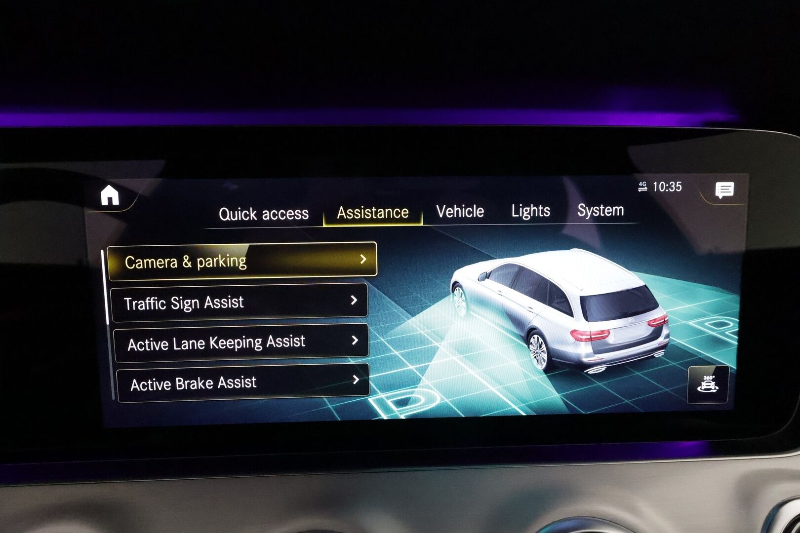 MERCEDES-BENZ E 2021 300 de Edition 4MATIC T AMG **Distronic+ / Burmester / Multibeam / 360° /  Sporttipenkit Muistilla / Widescreen / HUD** - 3,99 % KORKOTARJOUS TÄHÄN AUTOON 31.8. ASTI! - Kahdet Renkaat / Panorama / **HUIPPU KAMOILLA**