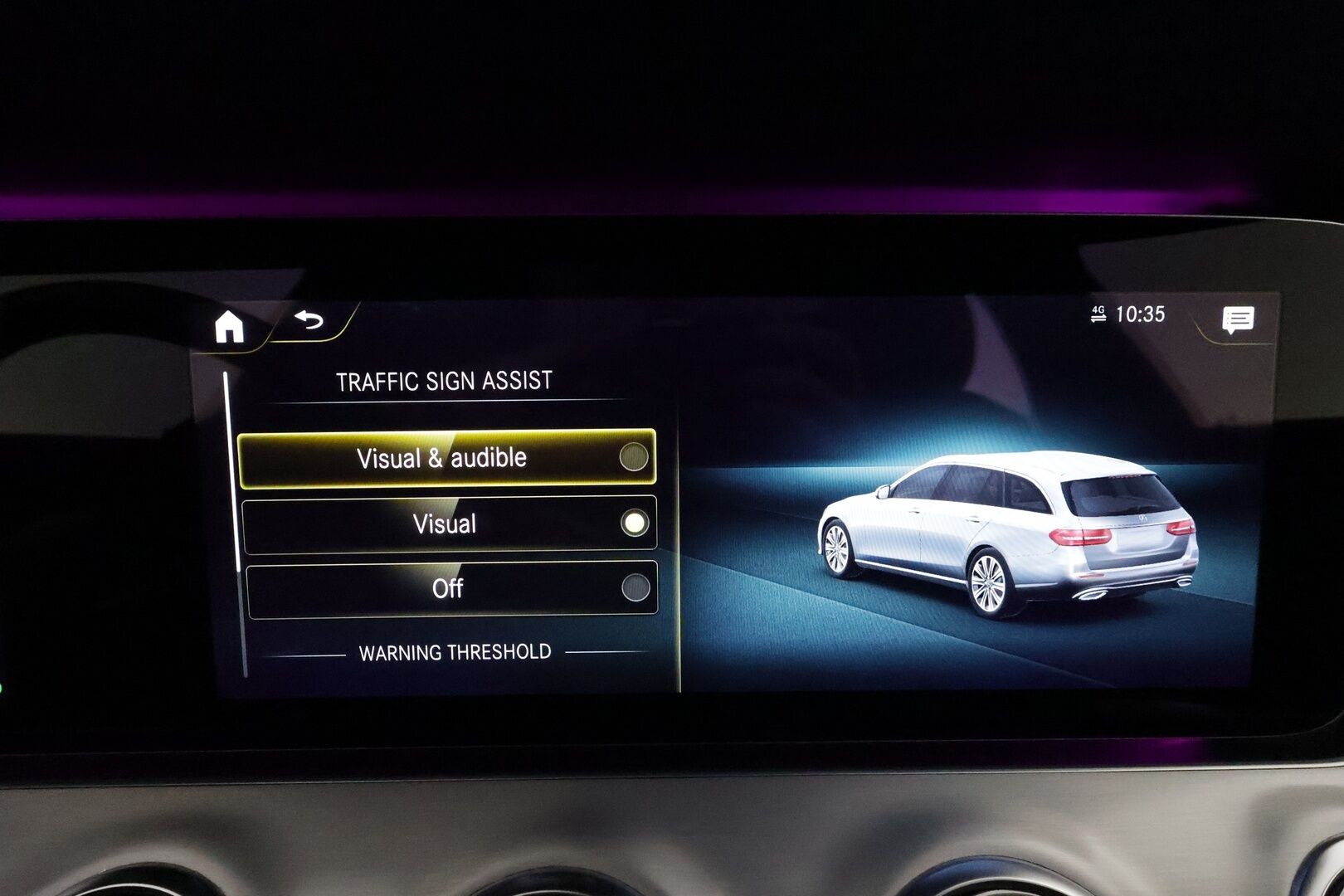 MERCEDES-BENZ E 2021 300 de Edition 4MATIC T AMG **Distronic+ / Burmester / Multibeam / 360° /  Sporttipenkit Muistilla / Widescreen / HUD** - 3,99 % KORKOTARJOUS TÄHÄN AUTOON 31.8. ASTI! - Kahdet Renkaat / Panorama / **HUIPPU KAMOILLA**
