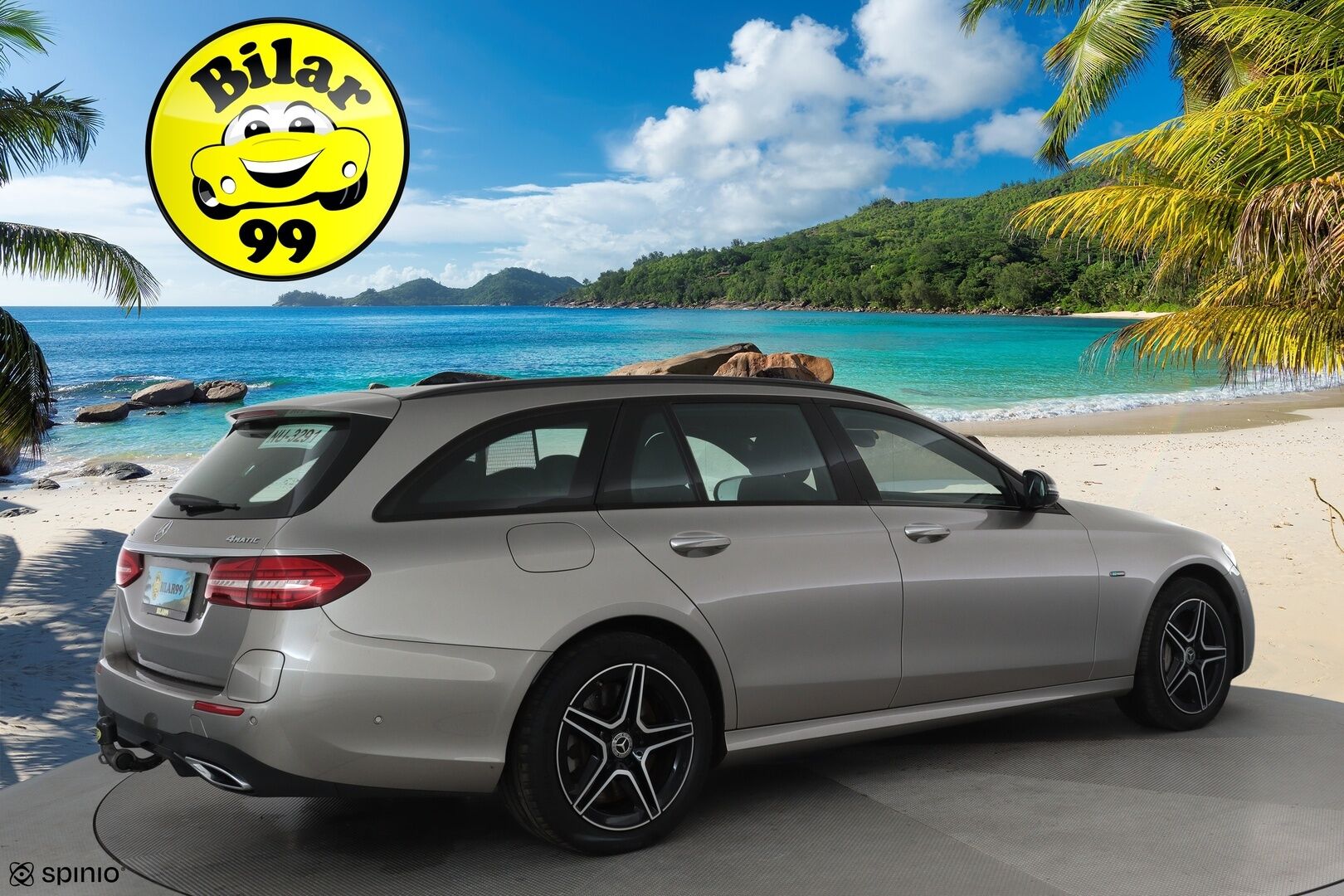 MERCEDES-BENZ E 2021 300 de Edition 4MATIC T AMG **Distronic+ / Burmester / Multibeam / 360° /  Sporttipenkit Muistilla / Widescreen / HUD** - 3,99 % KORKOTARJOUS TÄHÄN AUTOON 31.8. ASTI! - Kahdet Renkaat / Panorama / **HUIPPU KAMOILLA**