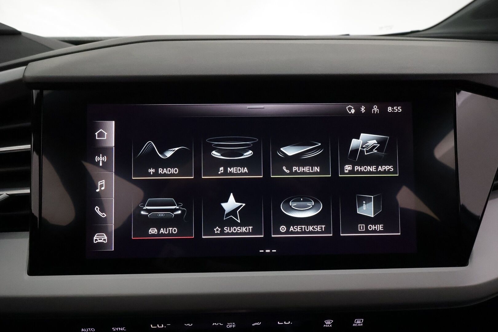 AUDI Q4 E-TRON 2022 Sportback 50 quattro **Lämpöpumppu / Adapt.Vakkari / LED-valot / P.kamera / Sporttipenkit / Apple&Android / KeylessGO** - 3,99 % KORKOTARJOUS TÄHÄN AUTOON 31.8. ASTI! - 2x Latauskaapelit / Kahdet Renkaat / Merkkihuollettu!