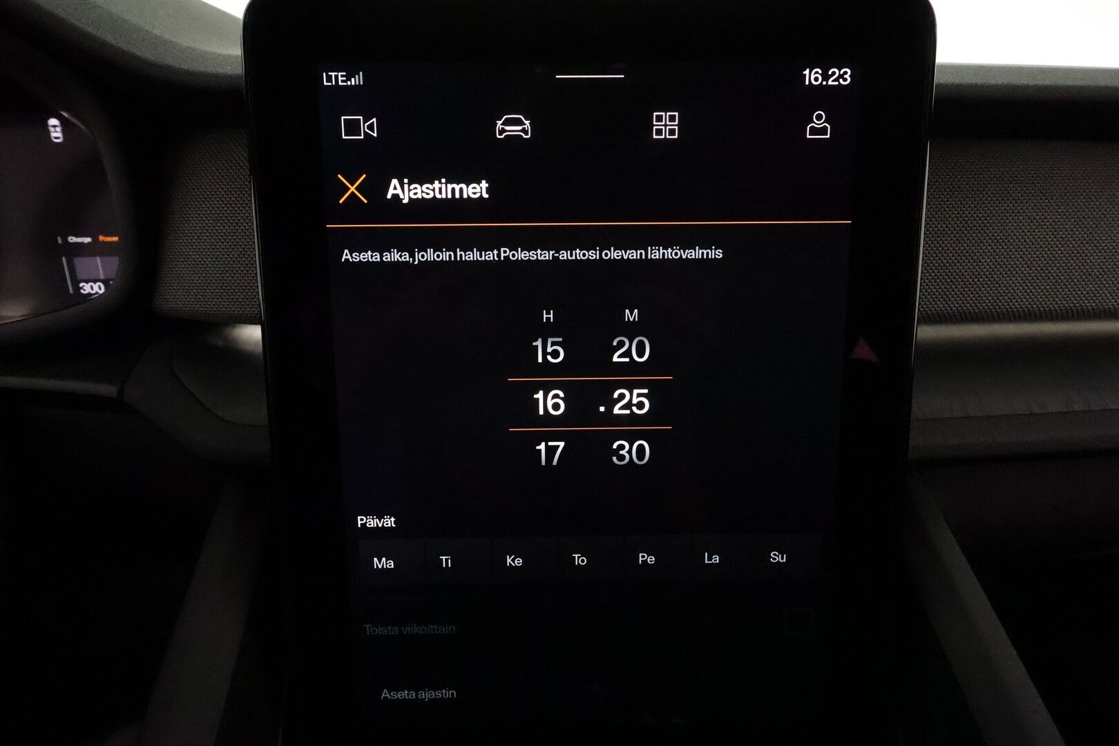 POLESTAR 2 2023 Long Range Dual Motor *Lasikatto / LED-valot / ACC / H&K / Sporttipenkki Muistilla / 360° Kamera** - KATSO HINTA! / Juuri huollettu! / Puhdas CarVertical / Lämpöpumpullinen / ALV