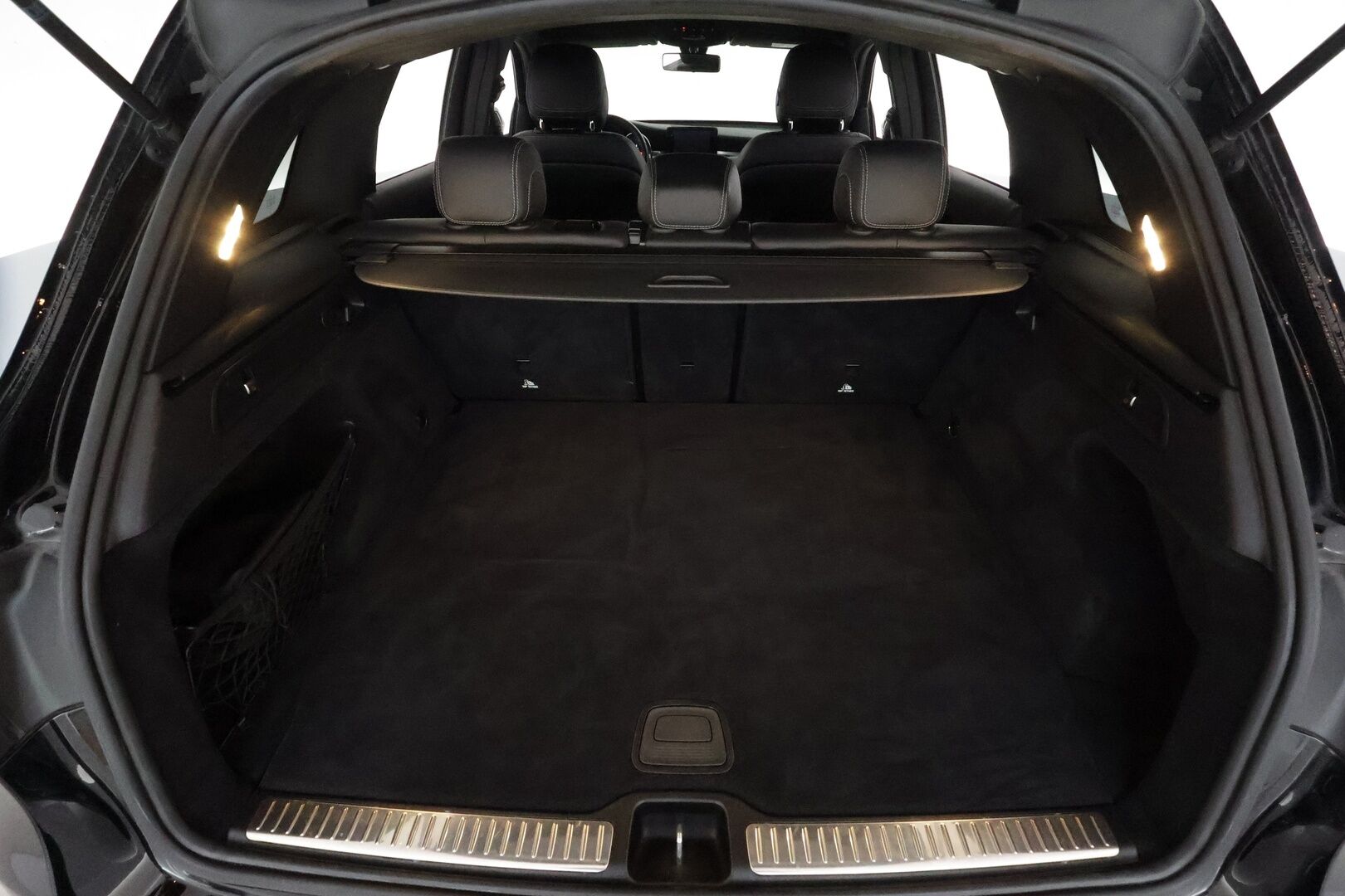 MERCEDES-BENZ GLC 2020 200 d 4MATIC A Business AMG **Webasto / Vakkari / LED / P.kamera / Sporttipenkit / Nahka-Alcantara / Apple&Android**