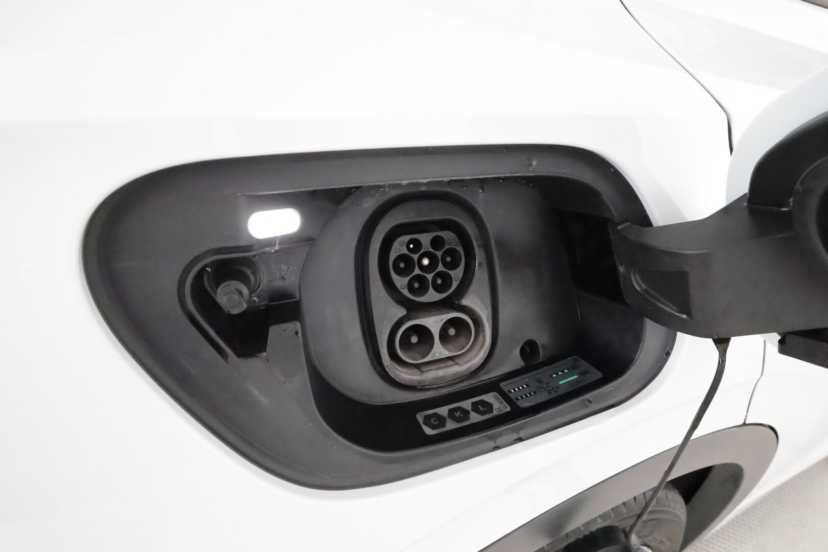 VOLKSWAGEN ID.4 2022 GTX Dual Motor AWD, akku 77 kWh - Lämpöpumppu / Vetokoukku / Adapt.Vakkari / 360-Kamera / iQ Matrix LED / Puolinahkasisusta / Ratinlämmitys / Varusteltu!