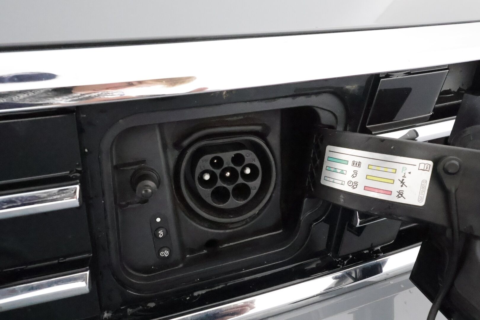 VOLKSWAGEN PASSAT 2022 Variant GTE Plug-In Hybrid 160 kW DSG **Webasto / Koukku / Adapt.Vakkari / Matrix-LED / P.kamera / Navi / Kaistavahti** - Kahdet Renkaat / Merkkihuollettu / Adapt.Vakkari / Webasto / Koukku / Matrix-LED / Kaistavahti / KeyLessGo / ALV-vähennyskelpoinen 