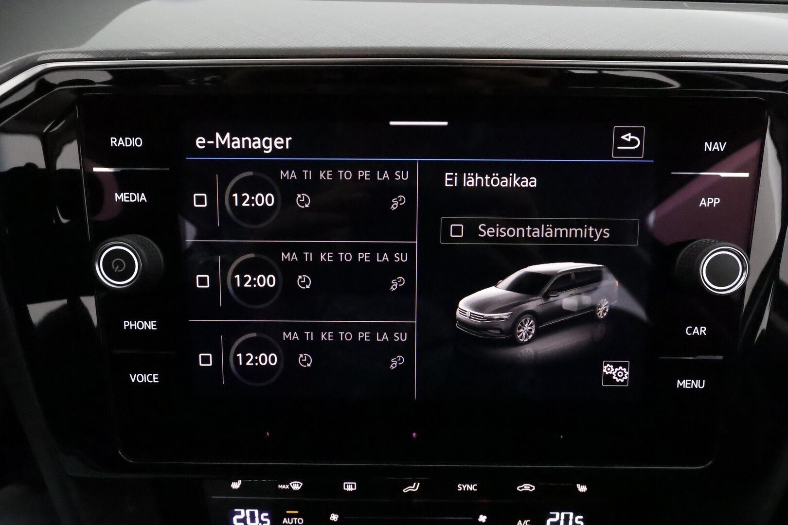 VOLKSWAGEN PASSAT 2022 Variant GTE Plug-In Hybrid 160 kW DSG **Webasto / Koukku / Adapt.Vakkari / Matrix-LED / P.kamera / Navi / Kaistavahti** - Kahdet Renkaat / Merkkihuollettu / Adapt.Vakkari / Webasto / Koukku / Matrix-LED / Kaistavahti / KeyLessGo / ALV-vähennyskelpoinen 