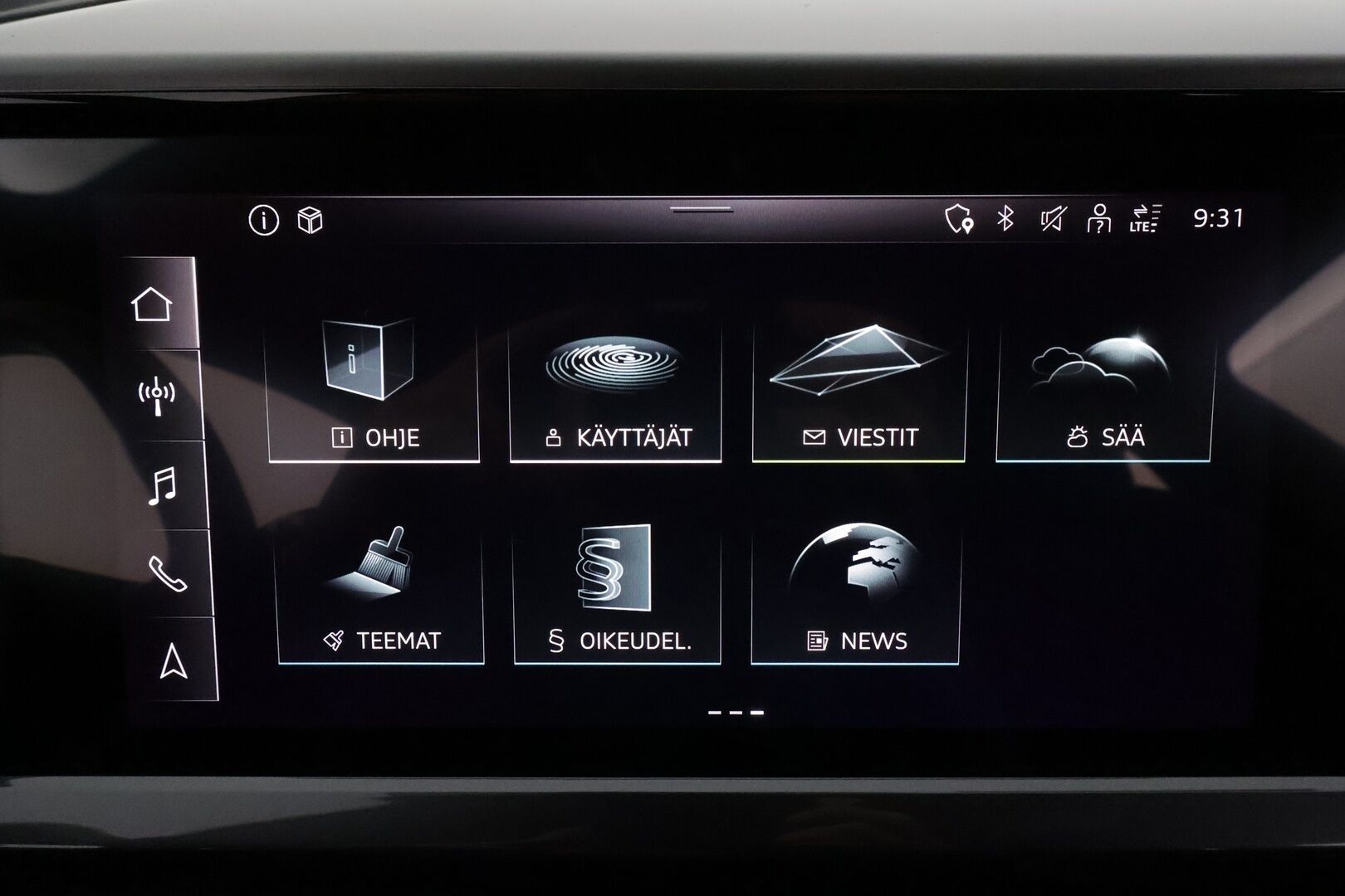 AUDI Q4 E-TRON 2022 50 e-tron quattro Sportback S-Line **Adapt.vakkari / SONOS / HUD / Muistipenkki / P.kamera / Matrix LED** - 3,99 % KORKOTARJOUS TÄHÄN AUTOON 31.8. ASTI! - KeylessGo / Sportti sähköpenkit / Digimittaristo / Navi / Puolinahat / Lämpöpumppu / Ratin lämmitin 