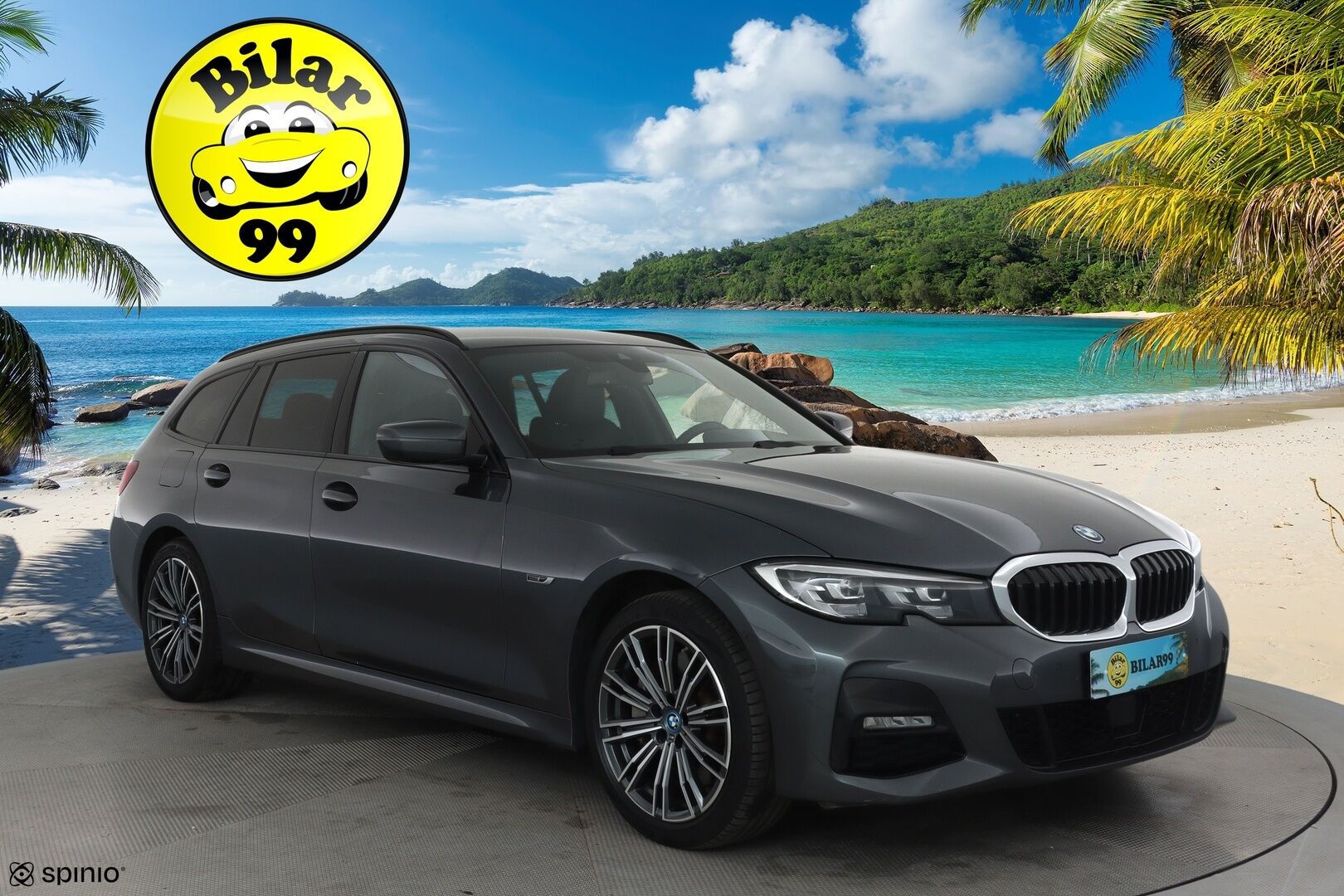BMW 330 2022 G21 Touring 330e xDrive A M Sport **Adapt.vakkari / P.kamera / Sporttipenkit / LED / Navi** - 3,99 % KORKOTARJOUS TÄHÄN AUTOON 31.8. ASTI! - Kahdet renkaat aluvanteilla / Merkkihuollettu / Nahka-Alcantara / Ratin lämmitin