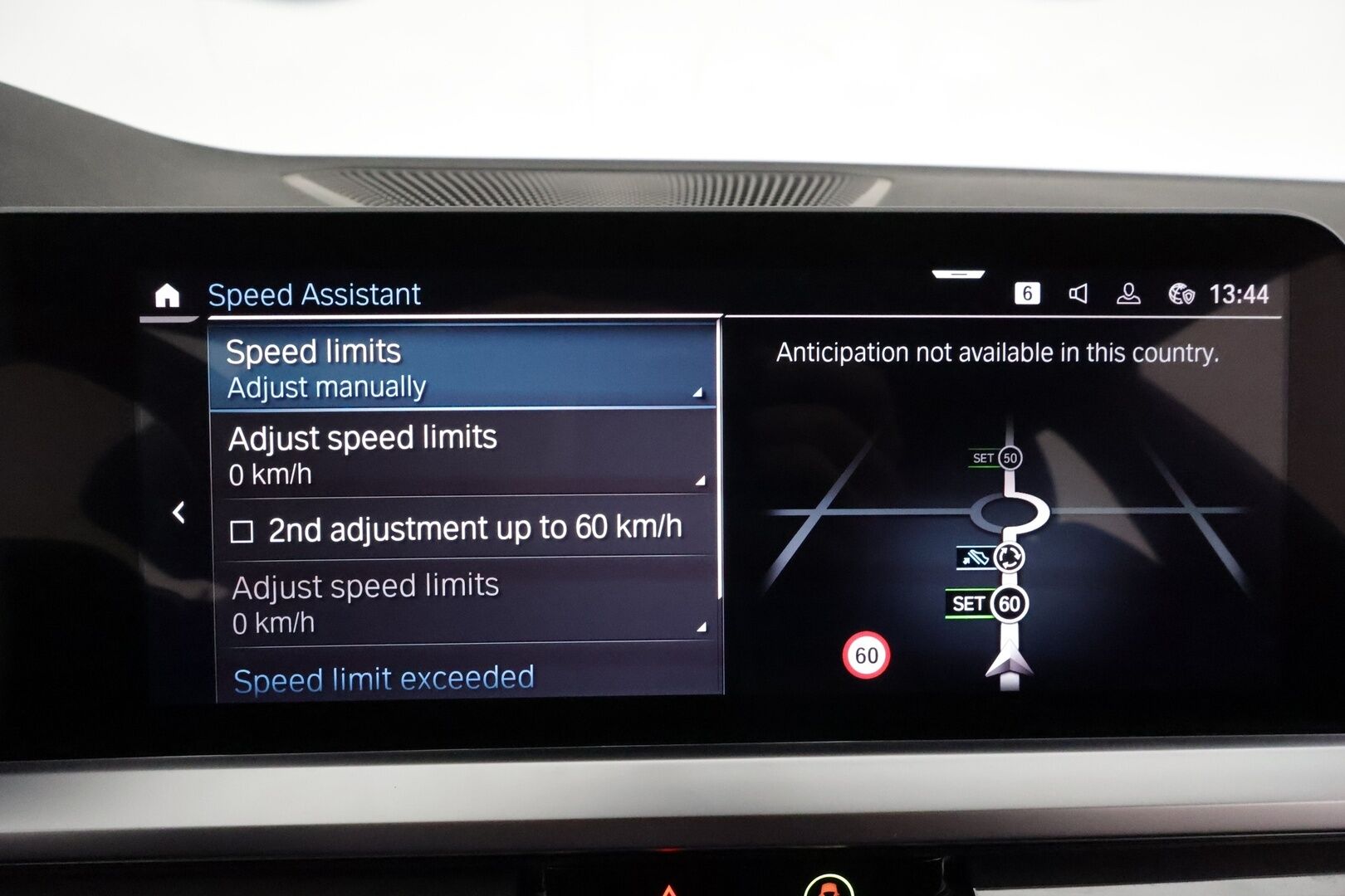 BMW 330 2022 G21 Touring 330e xDrive A M Sport ** ACC / P.kamera / Sporttipenkit / LED / Navi** - Juuri tullut! / Merkkihuollettu / Nahka-Alcantara / Ratin lämmitin