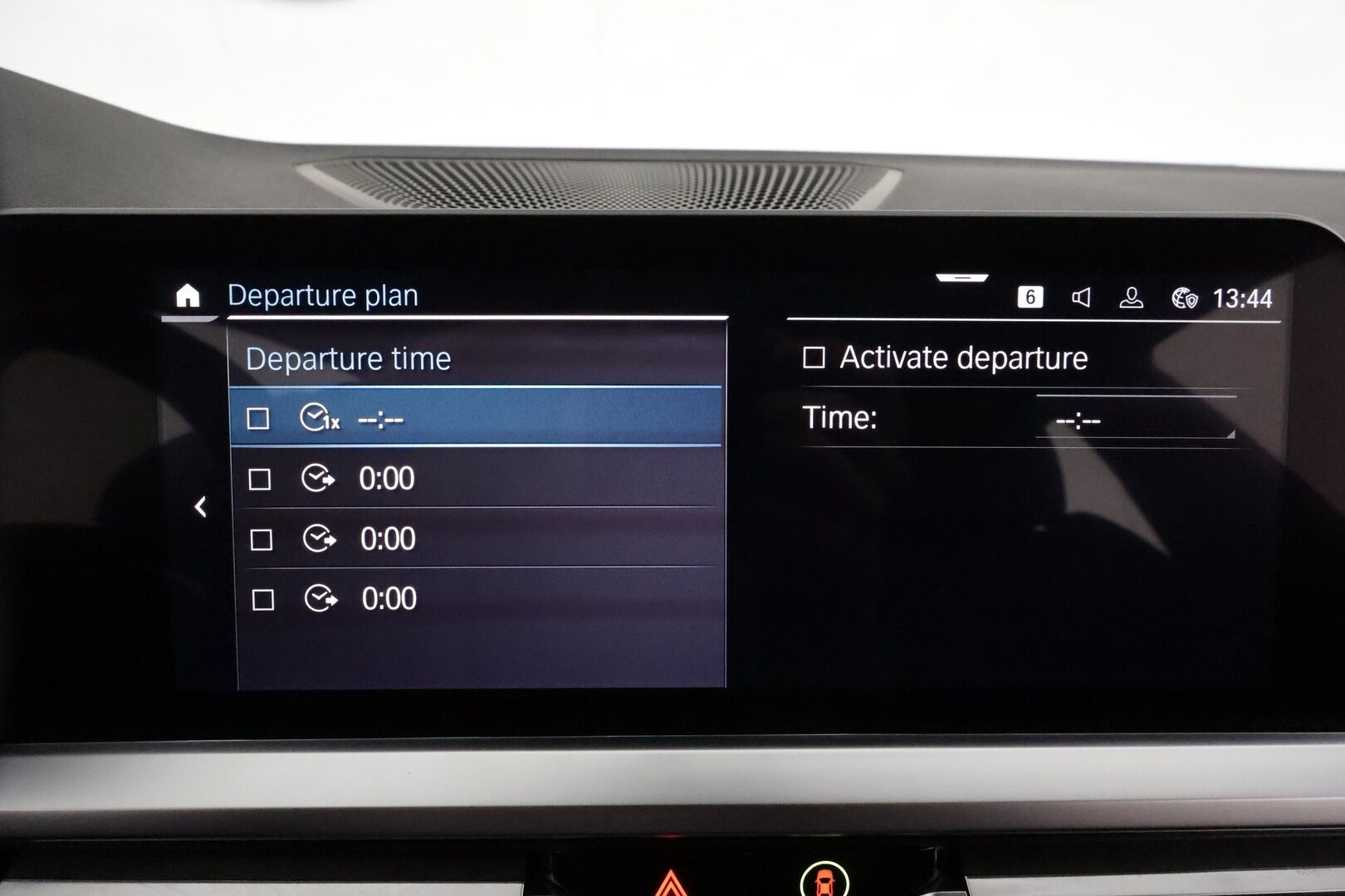 BMW 330 2022 G21 Touring 330e xDrive A M Sport **Adapt.vakkari / P.kamera / Sporttipenkit / LED / Navi** - Kahdet renkaat aluvanteilla / Merkkihuollettu / Nahka-Alcantara / Ratin lämmitin - HULLU BLACKWEEK KORKOTARJOUS 2,49%