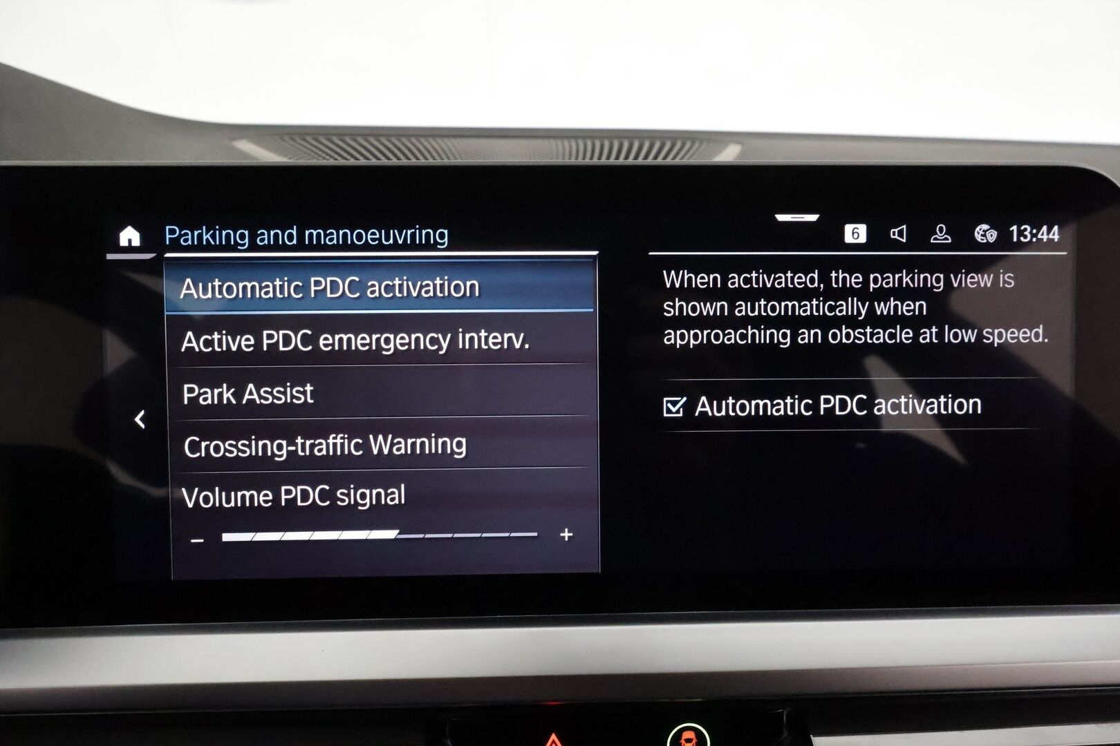 BMW 330 2022 G21 Touring 330e xDrive A M Sport **Adapt.vakkari / P.kamera / Sporttipenkit / LED / Navi** - Kahdet renkaat aluvanteilla / Merkkihuollettu / Nahka-Alcantara / Ratin lämmitin - HULLU BLACKWEEK KORKOTARJOUS 2,49%