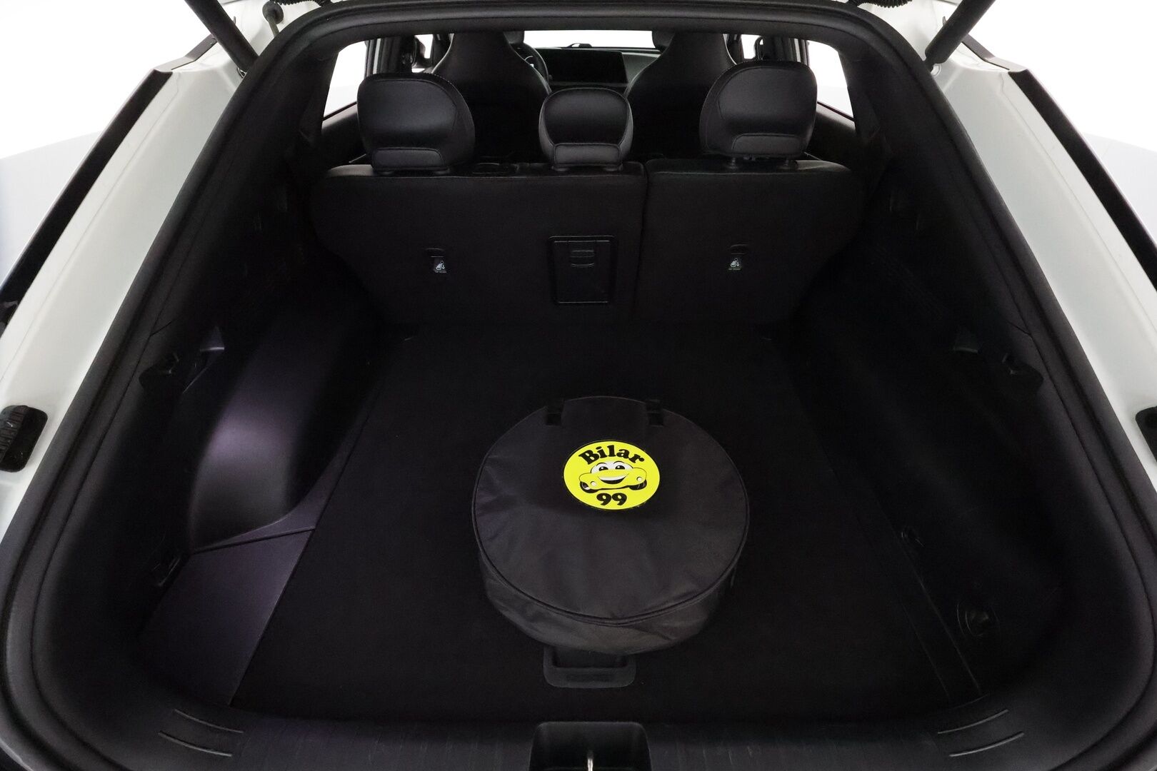 KIA EV6 2022 77,4kWh 325hv AWD GT-Line **ACC / HUD / 360° / Muistipenkki / Widescreen / Koukku / LED / Navi / Meridian / ILP** - Sähköpenkit / Ilmastoidut penkit / Merkkihuollettu / Kahdet renkaat aluvanteilla