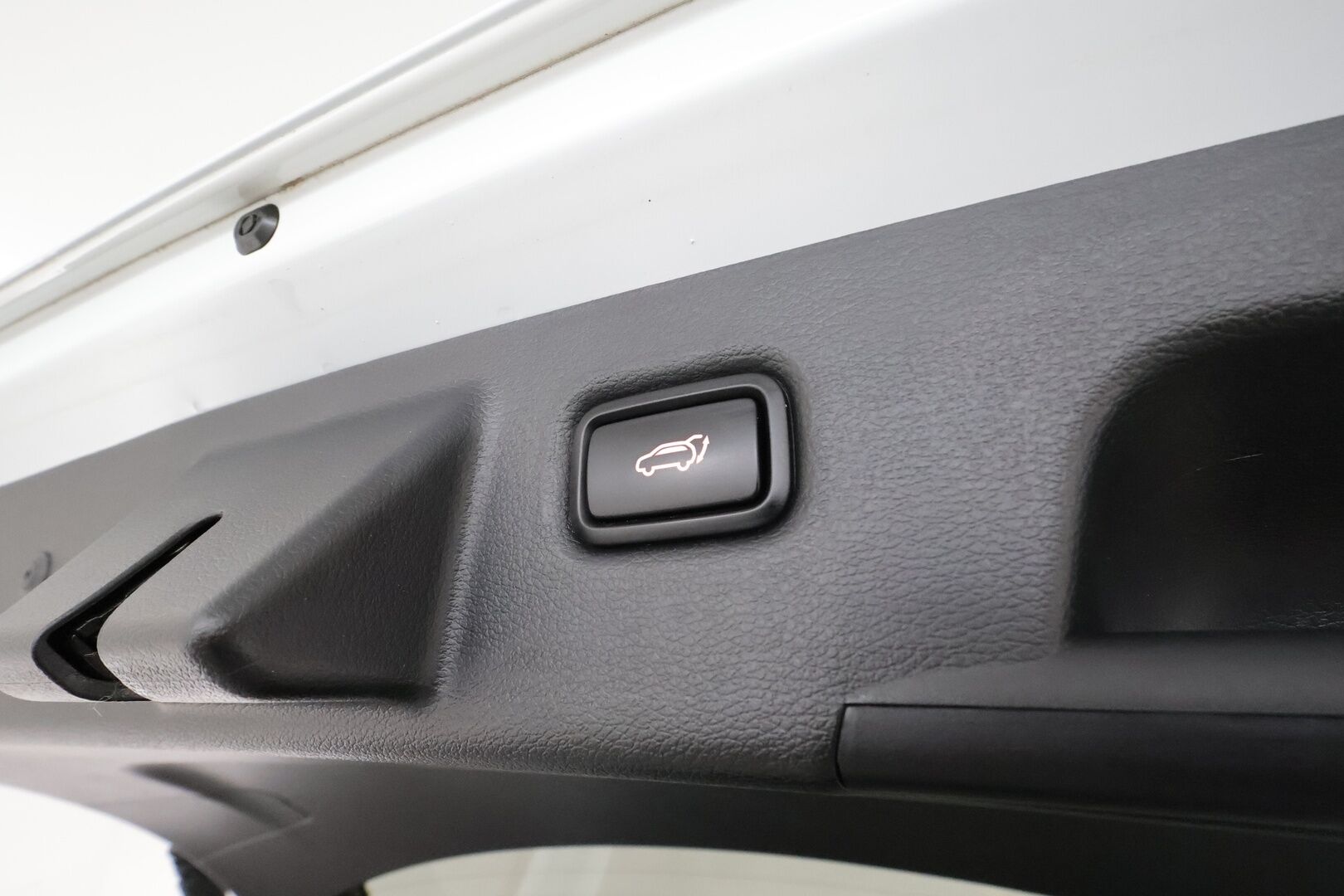 KIA CEED 2022 1,6 GDI Plug-In Hybrid EX SW DCT **Webasto / ACC / P.kamera / Navi / LED / KeylessGo / Koukku** - Puolinahat / Merkkihuollettu / Kahdet renkaat aluvanteilla