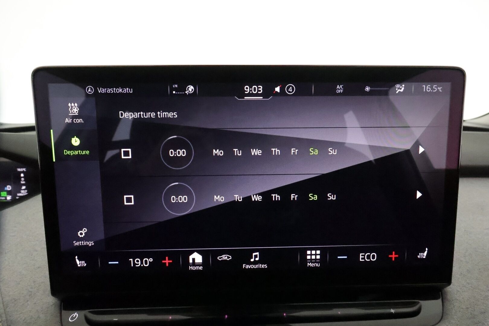 SKODA ENYAQ 2022 82kWh iV80 4X4 Luxury **ACC / ILP / Matrix LED / Muistipenkit / Koukku / P.kamera / Navi / KeylessGo / Nahka-Alcantara** - Merkkihuollettu