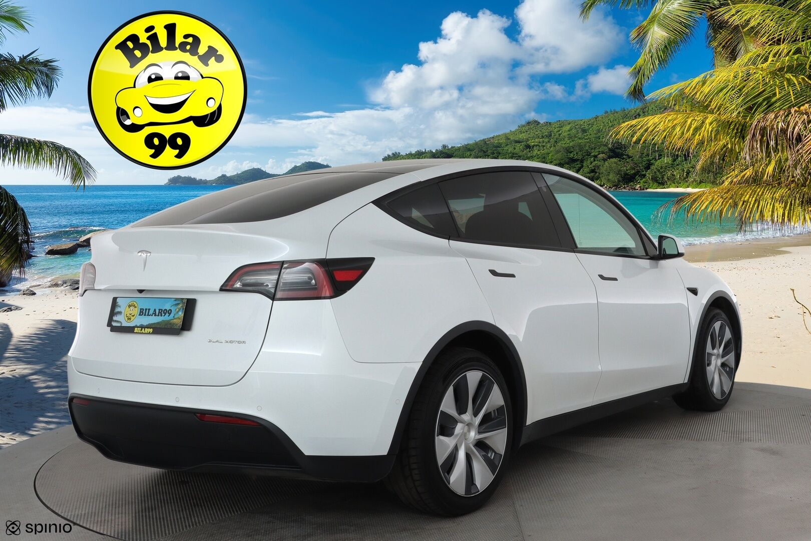 TESLA MODEL Y 2021 Long Range Dual Motor AWD **Lasikatto / Lämpöpumppu / ACC / Matrix-LED / P. Kamera / Muistipenkki / Navi** - 2x Latauskaapelit / Kahdet Renkaat