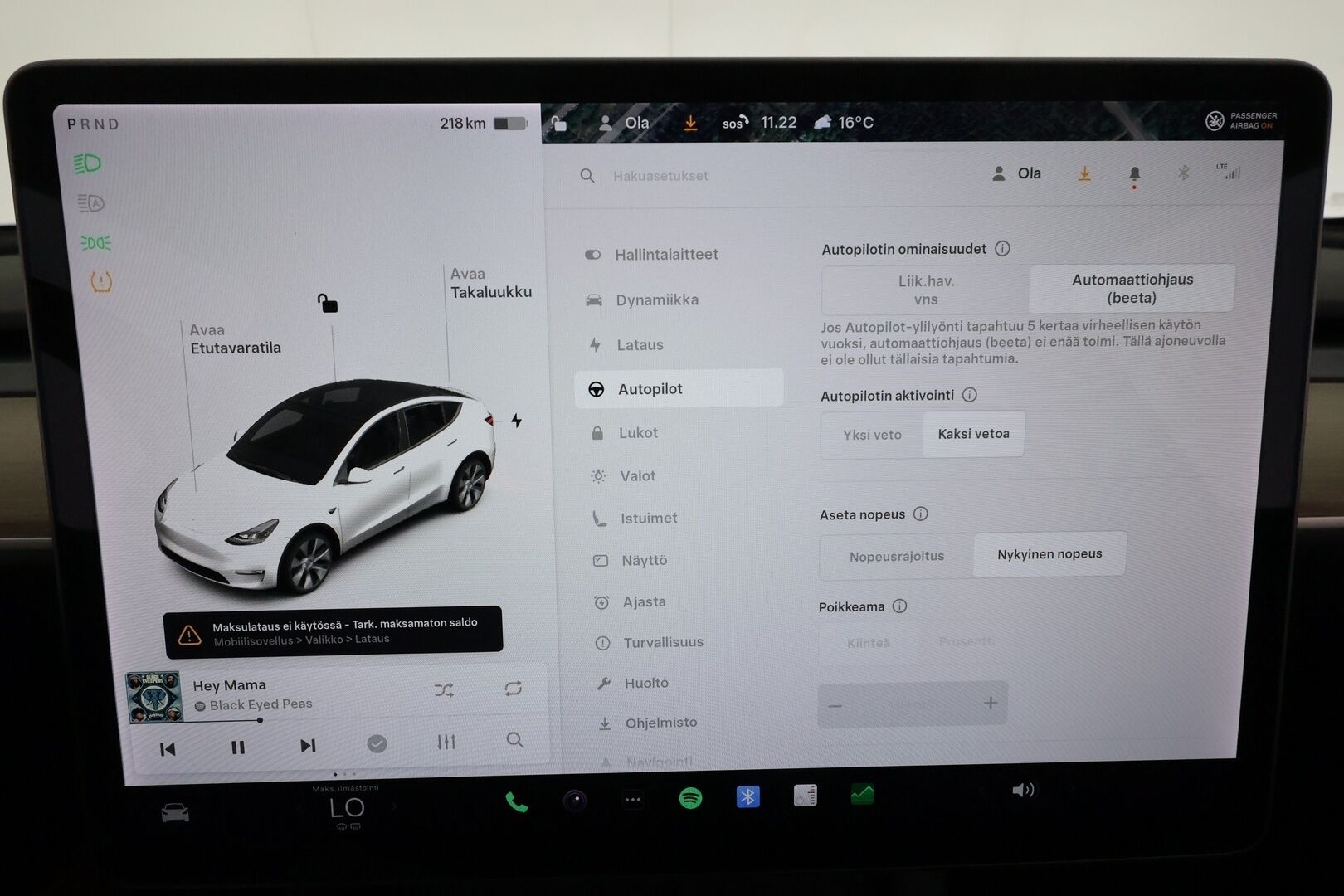 TESLA MODEL Y 2021 Long Range Dual Motor AWD **Lasikatto / Lämpöpumppu / ACC / Matrix-LED / P. Kamera / Muistipenkki / Navi** - 2x Latauskaapelit / Kahdet Renkaat