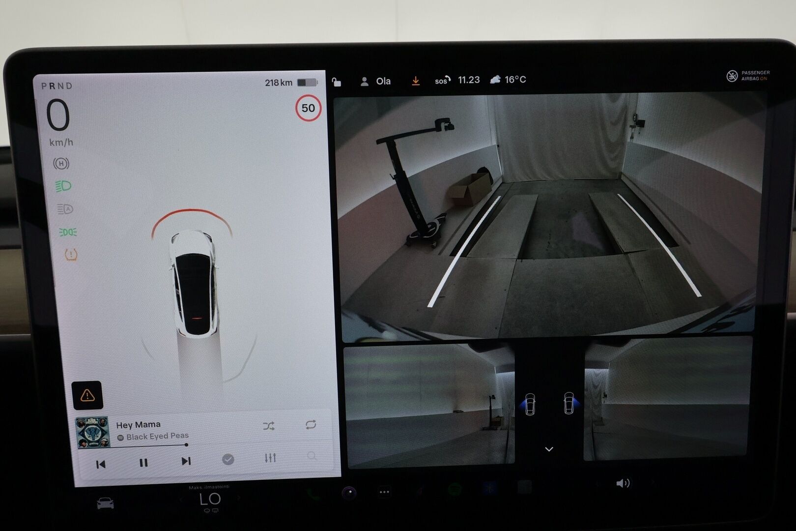 TESLA MODEL Y 2021 Long Range Dual Motor AWD **Lasikatto / Lämpöpumppu / ACC / Matrix-LED / P. Kamera / Muistipenkki / Navi** - 2x Latauskaapelit / Kahdet Renkaat